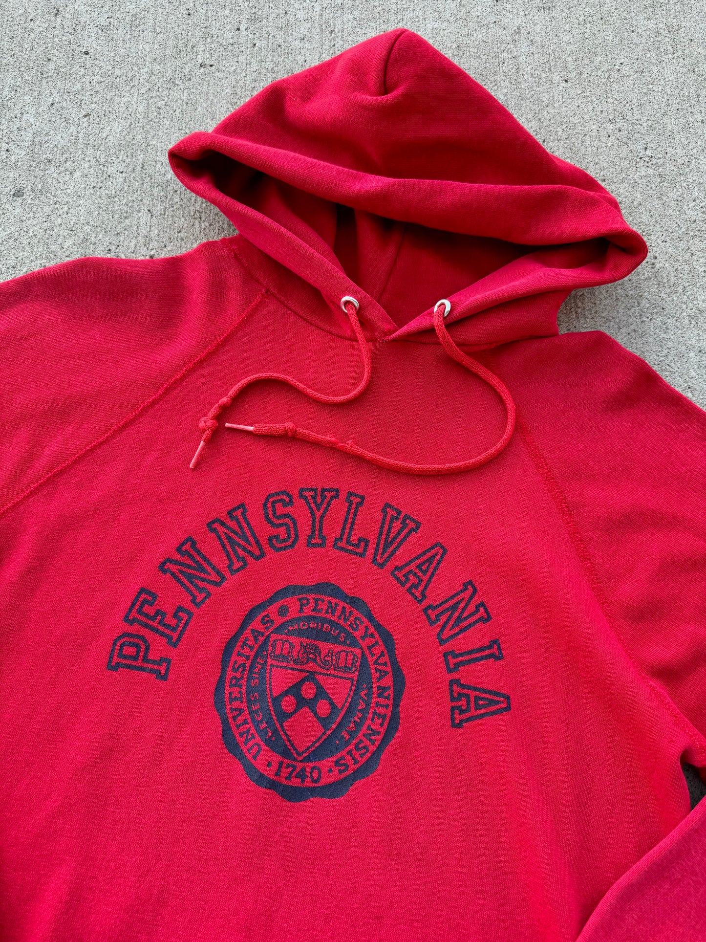 Vintage 1980s University of Pennsylvania Red Hoodie | M/L