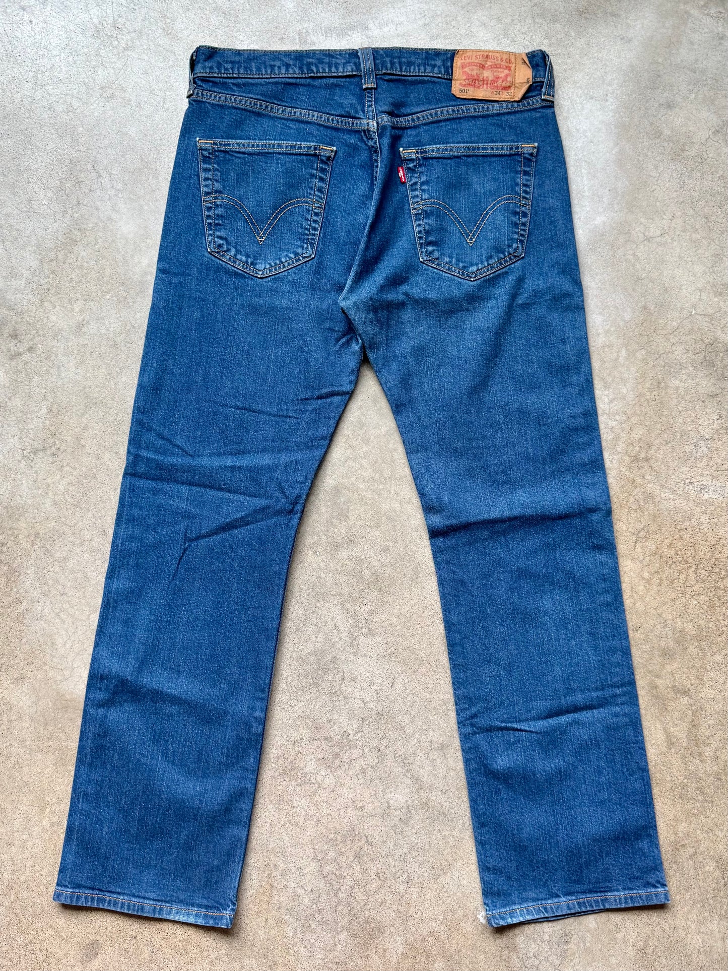 Levi's 501 Original Fit Medium Wash Jeans | 34x32