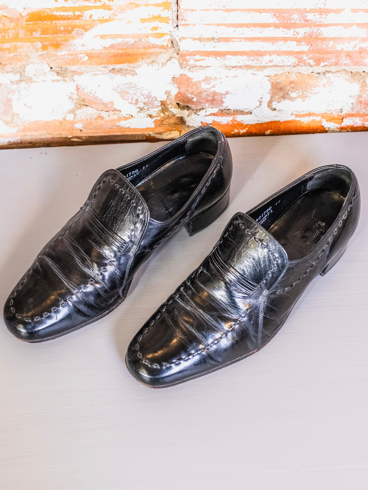 Vintage 1970s/80s Florsheim Designer Collection Black Leather Dress Loafers | Men’s 10.5