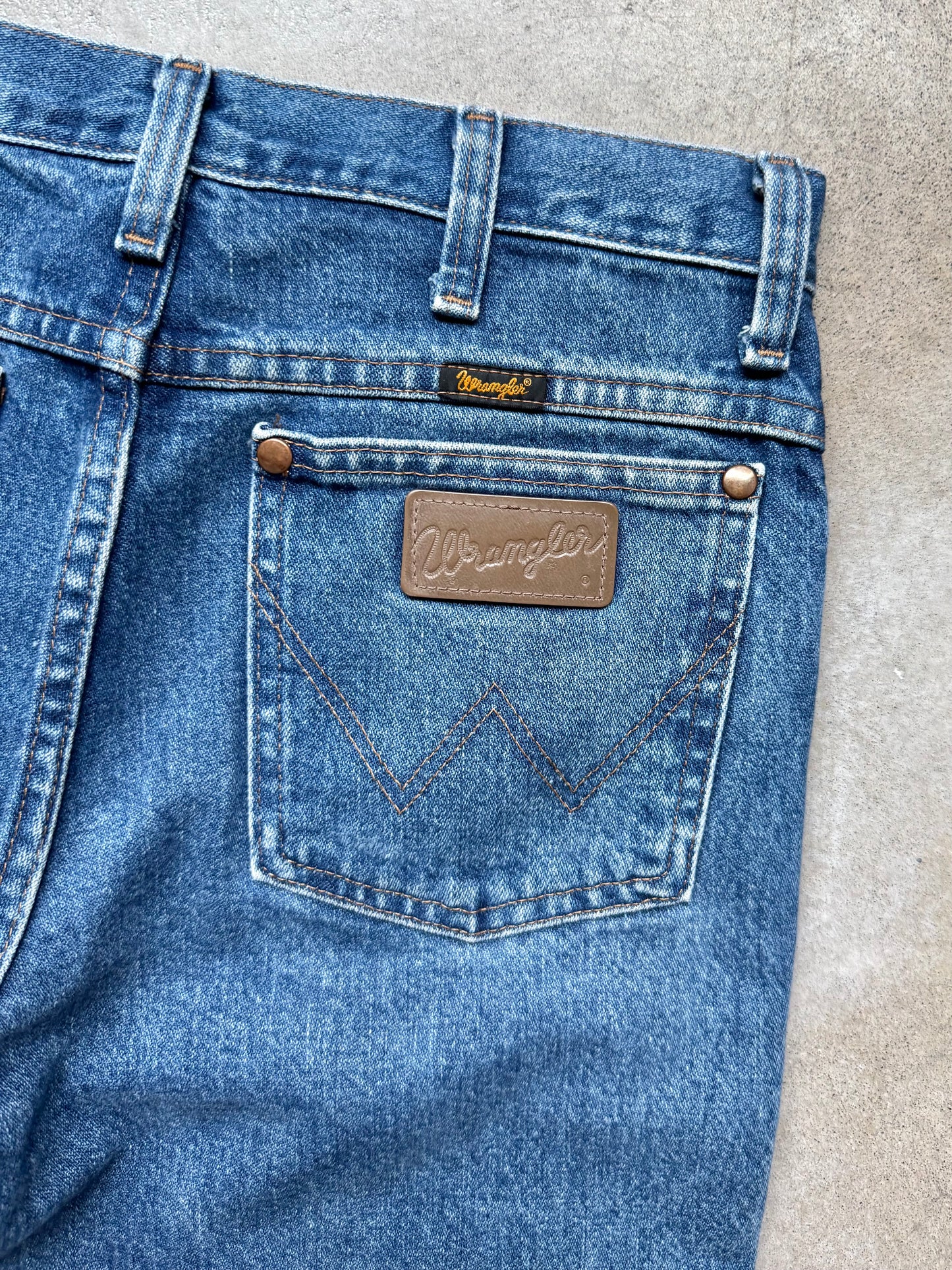 Wrangler Cowboy Cut Slim Fit Medium Wash Jeans | Waist 28”