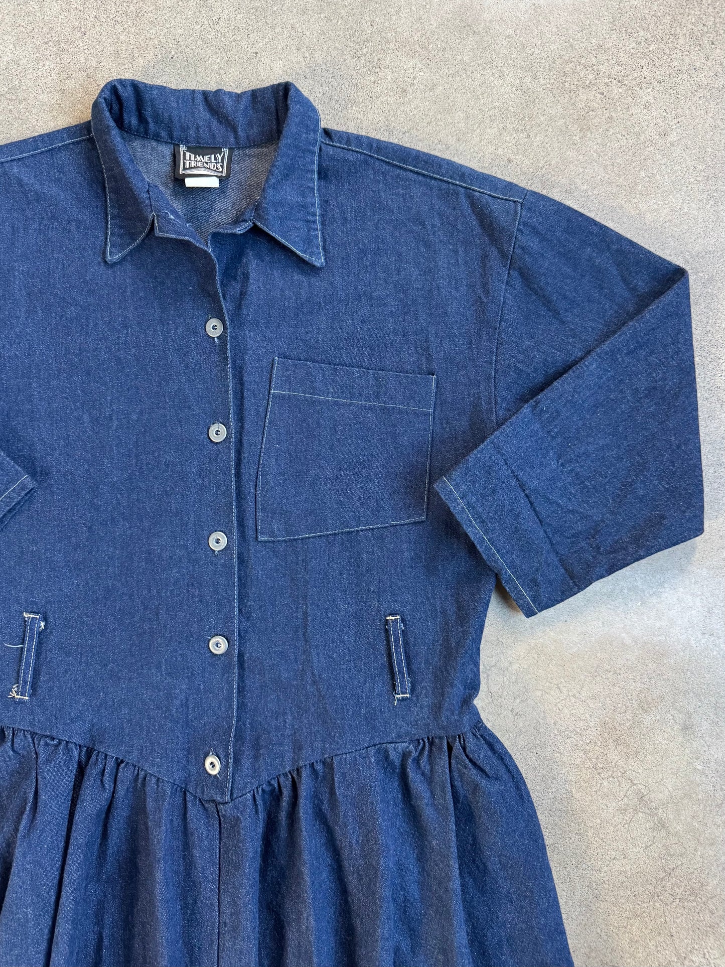 Vintage 1980s Timely Trends Button-Front Denim Drop-Waist Shirt Dress | Medium