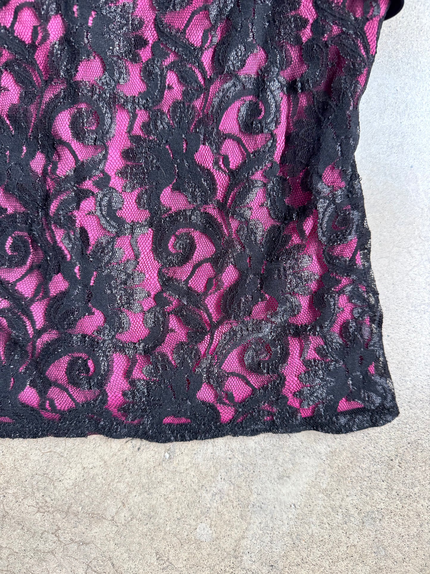 Vintage 1990s Onyx Nite Pink & Black Lace Tank Top | Medium