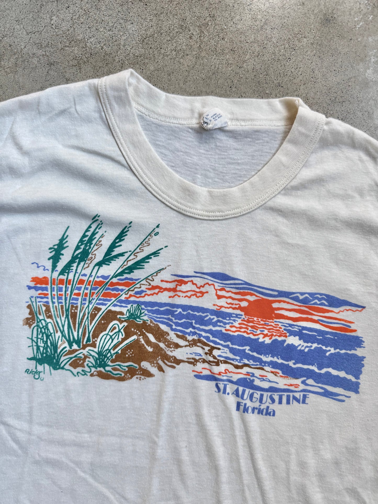 Vintage 1980s St. Augustine Beach Graphic Tee | Large