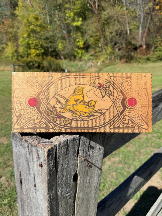 Vintage 1940s Wooden Bird Pattern Pyrography Box