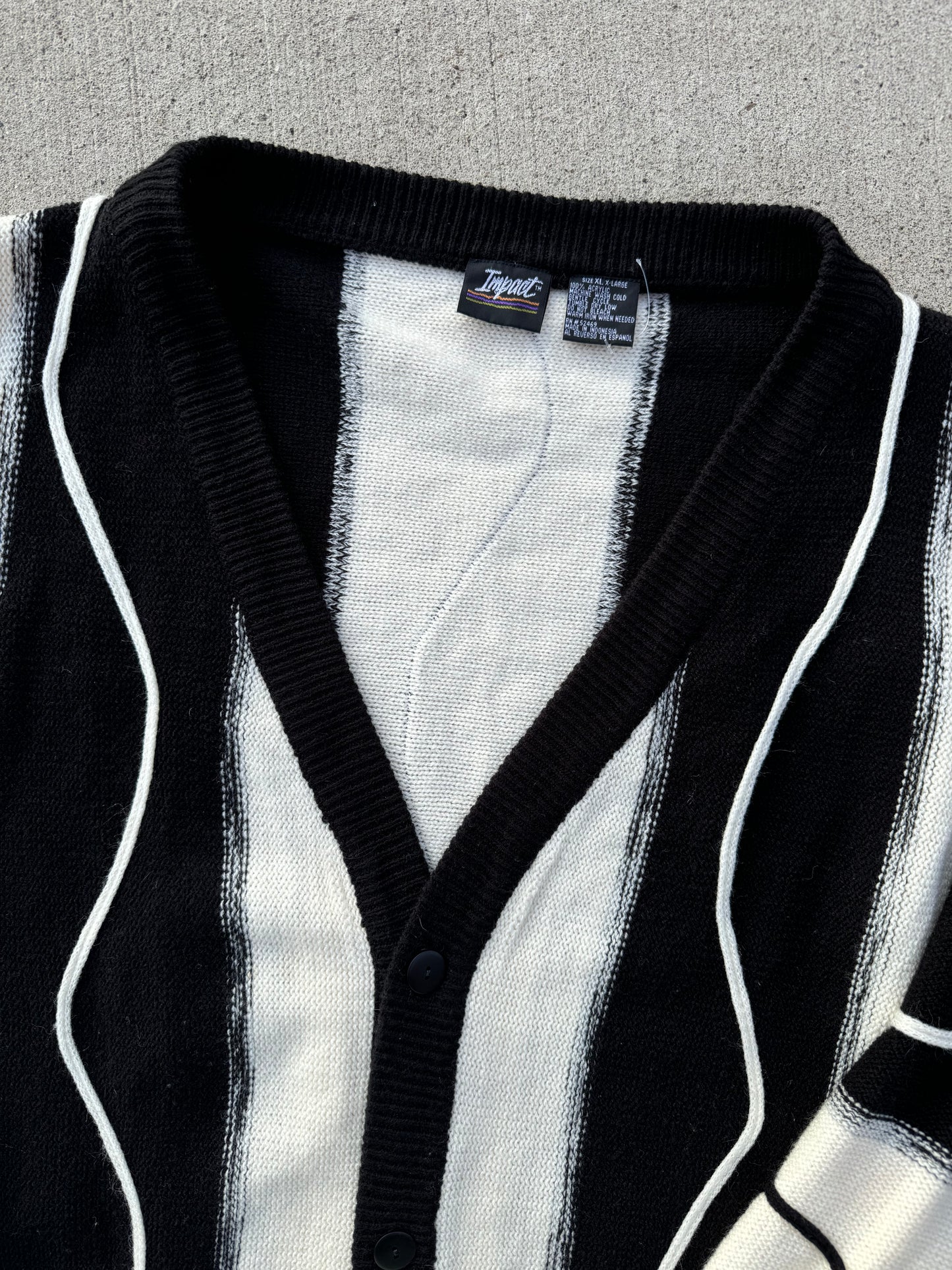 Vintage Impact Black & White Striped Funky Knit V-Neck Cardigan | XL