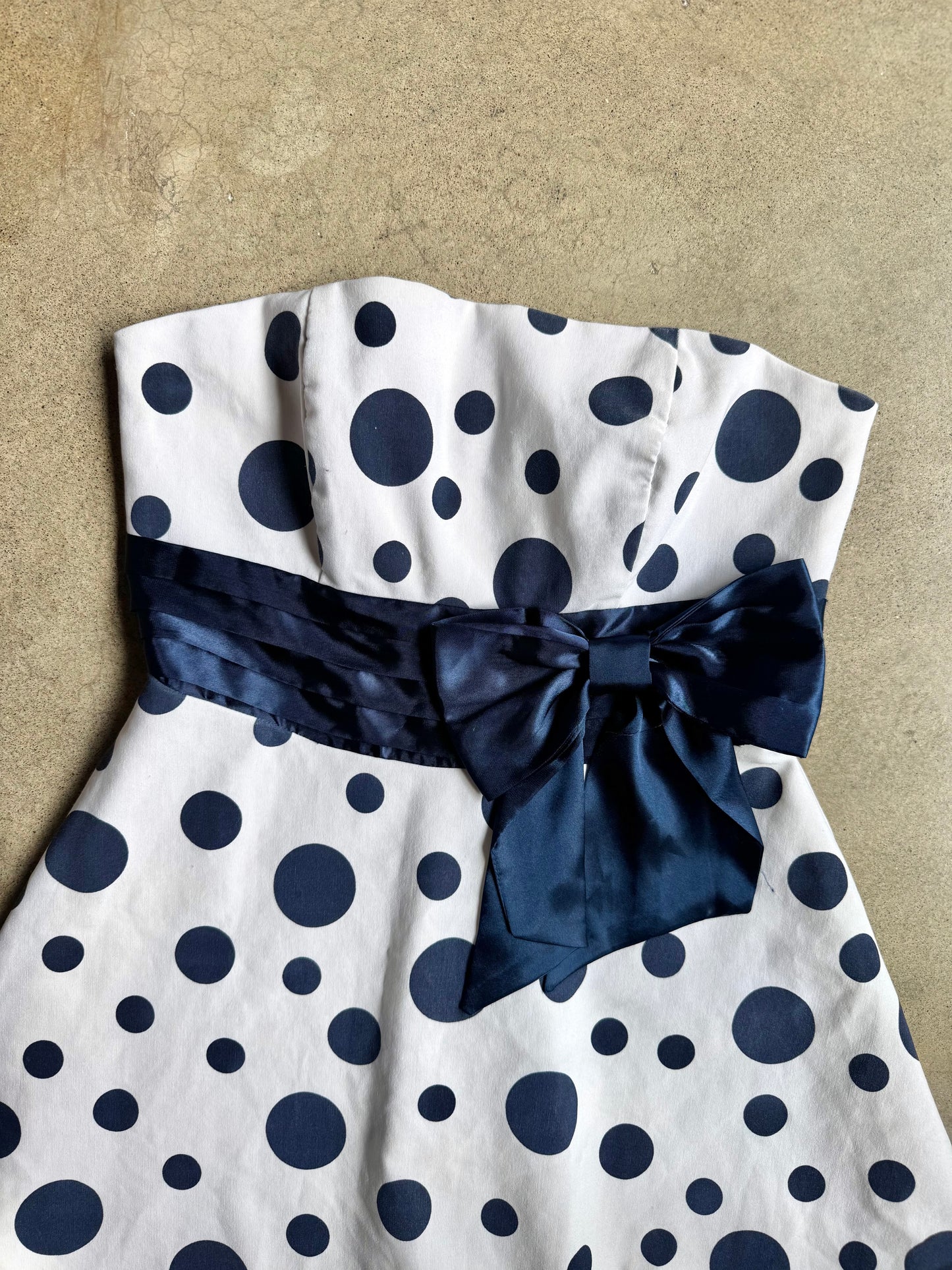 2000s B. Darlin White & Blue Polka Dot Strapless Dress | S/M