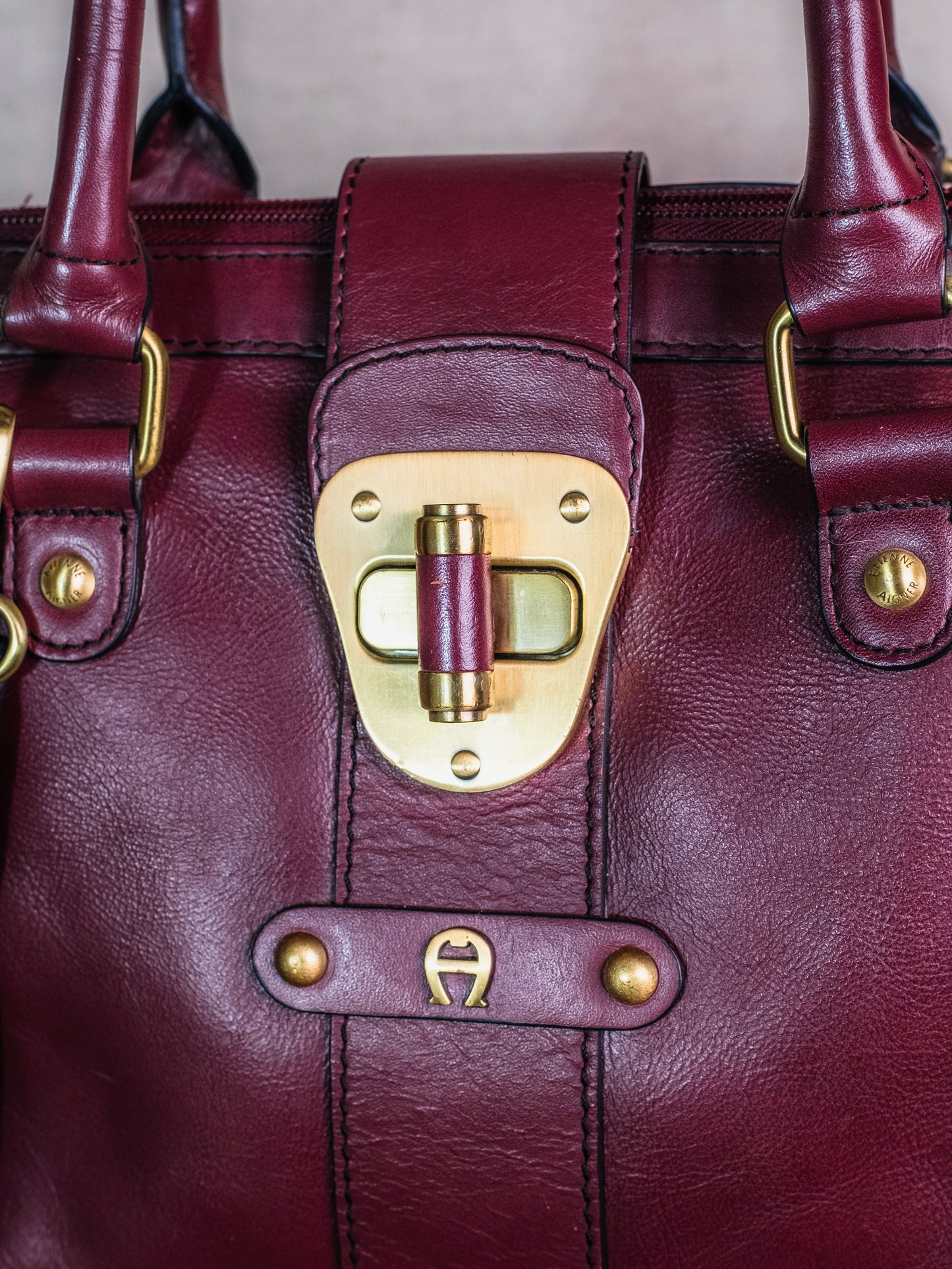 Vintage 1990s Etienne Aigner Burgundy Leather Hyde Park Collection Bag