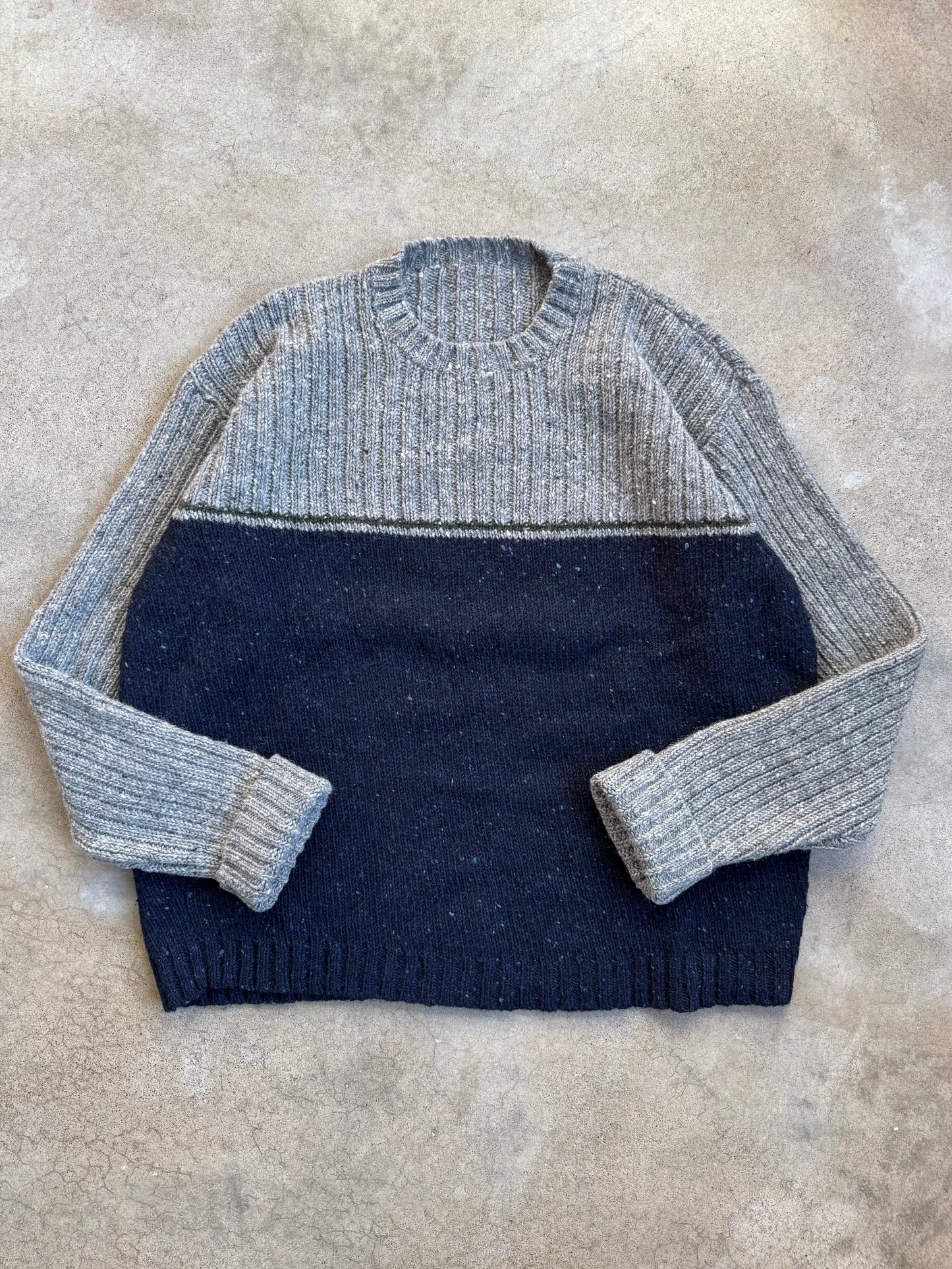 Vintage 1980s Grey & Navy Blue Speckled Color-Block Wool Sweater | XL
