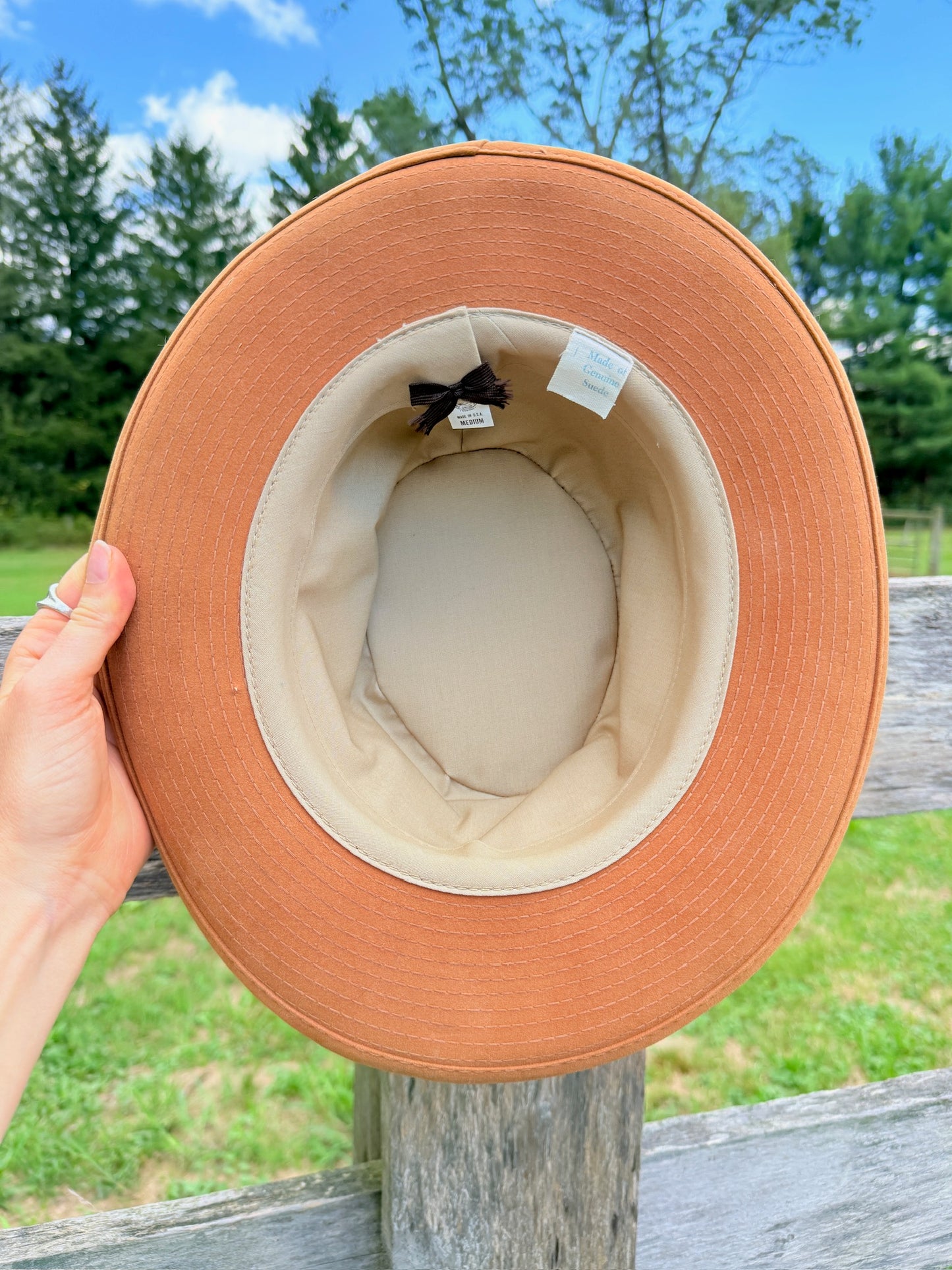Vintage 1970s Brown Suede Leather Hat