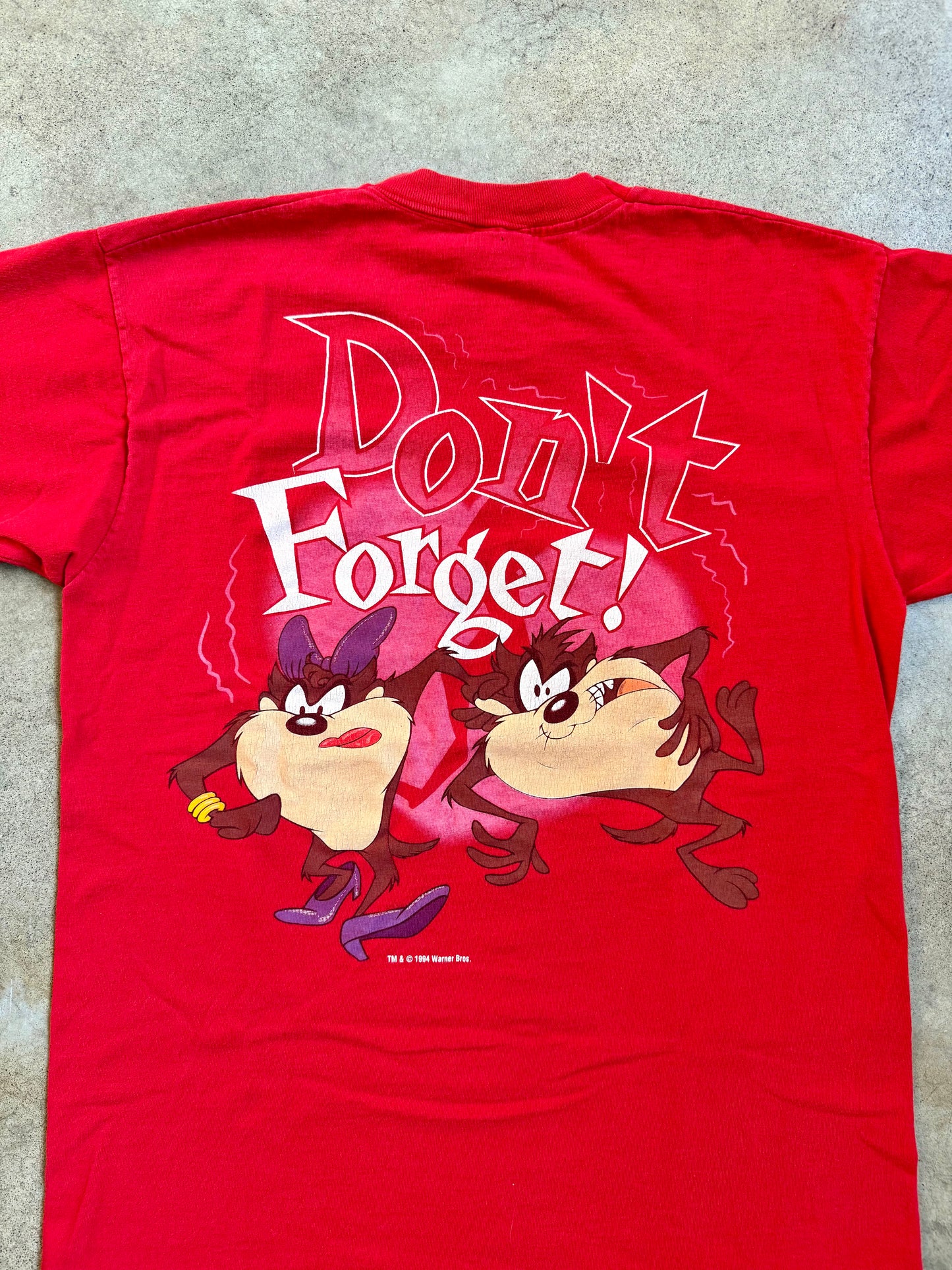 Vintage 1994 Red Tasmanian Devil Valentines Graphic Tee | Large