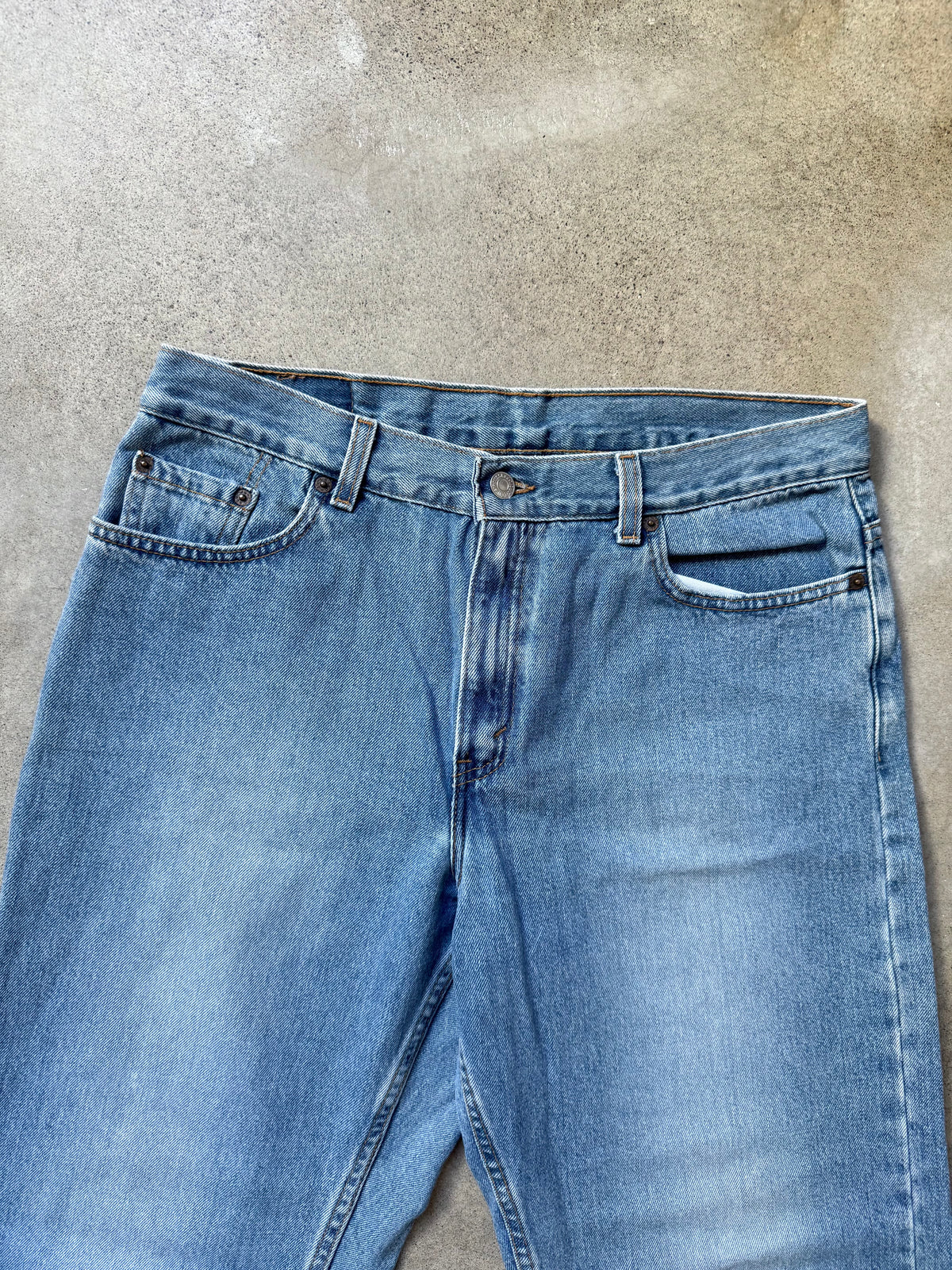 Vintage 1990s Levi’s 577 Loose Fit Faded Wash Jeans | Waist 34”