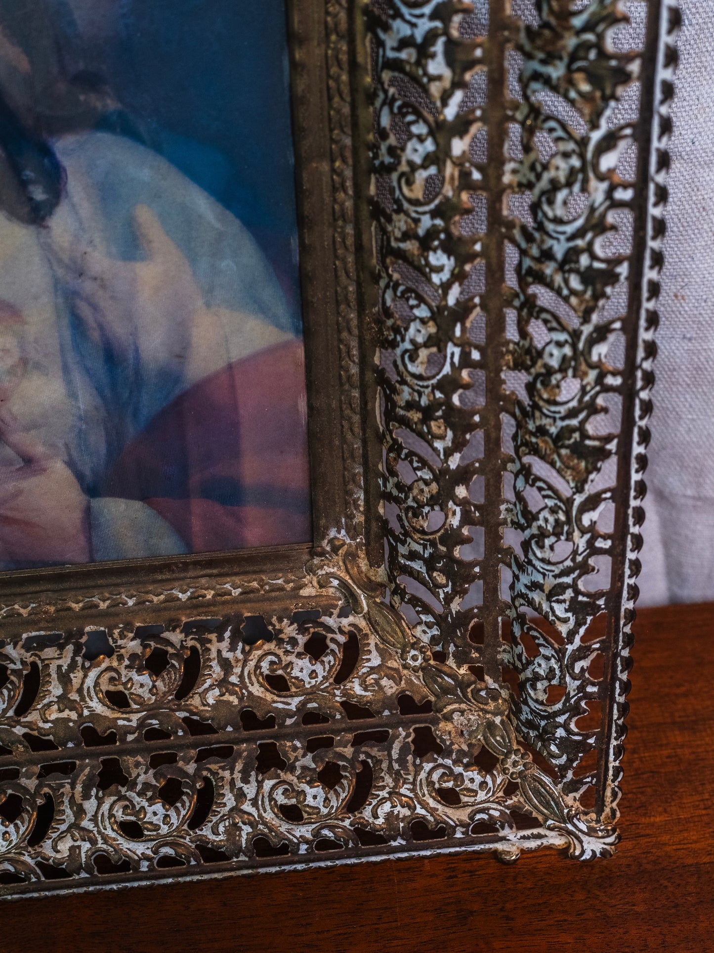 Vintage 1950s Gold Framed Holographic 3D "Jesus & Mary" Light Up Picture