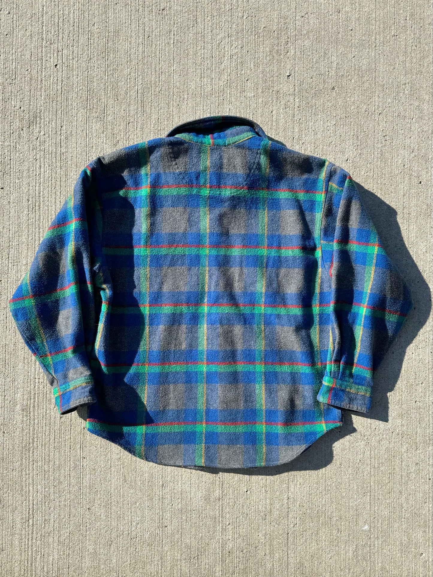 Vintage 1990s Gap Wool Blend Plaid Flannel Shirt | Large