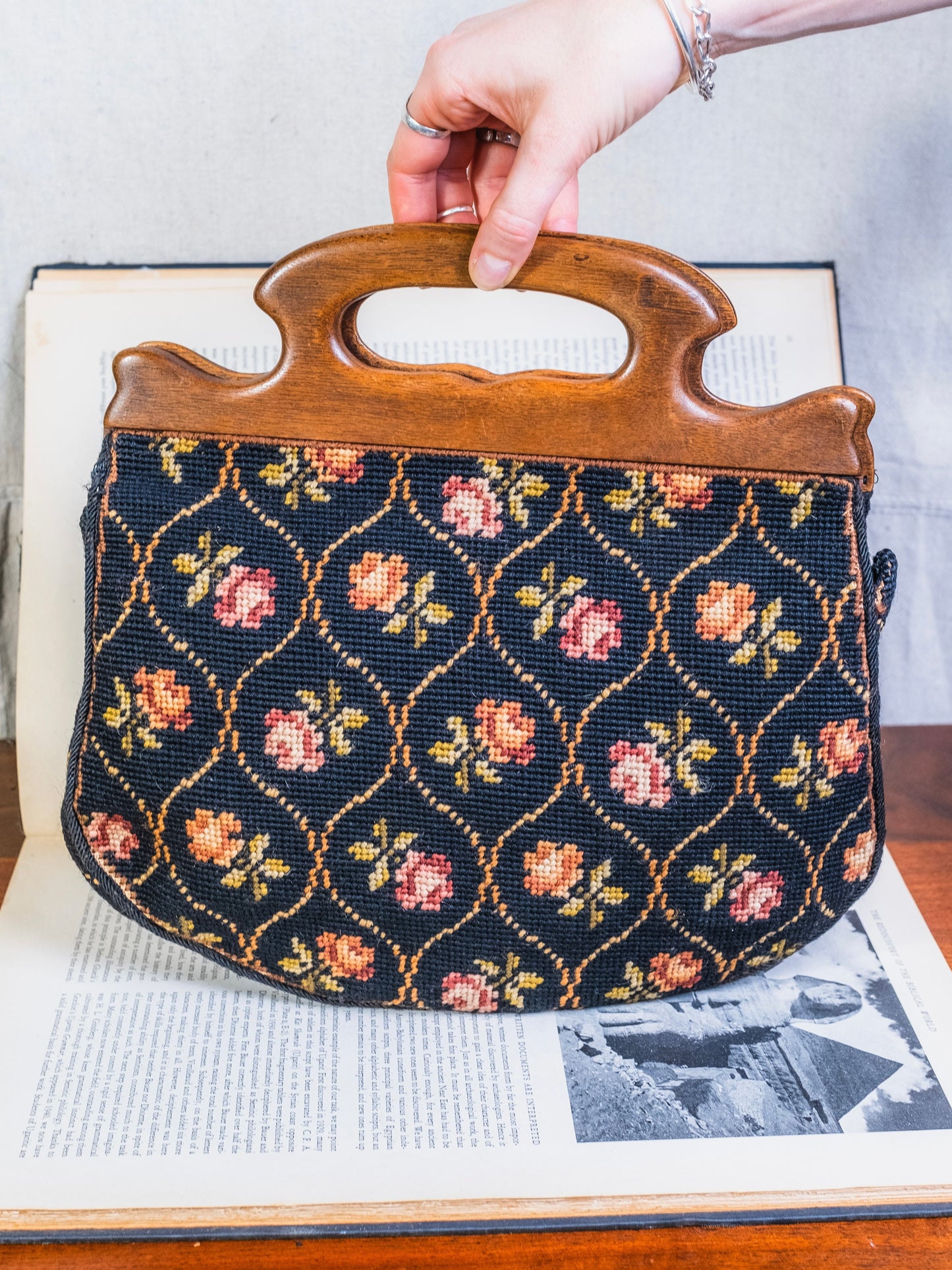 Vintage 1960s Wood Handle Floral Pattern Tapestry Handbag