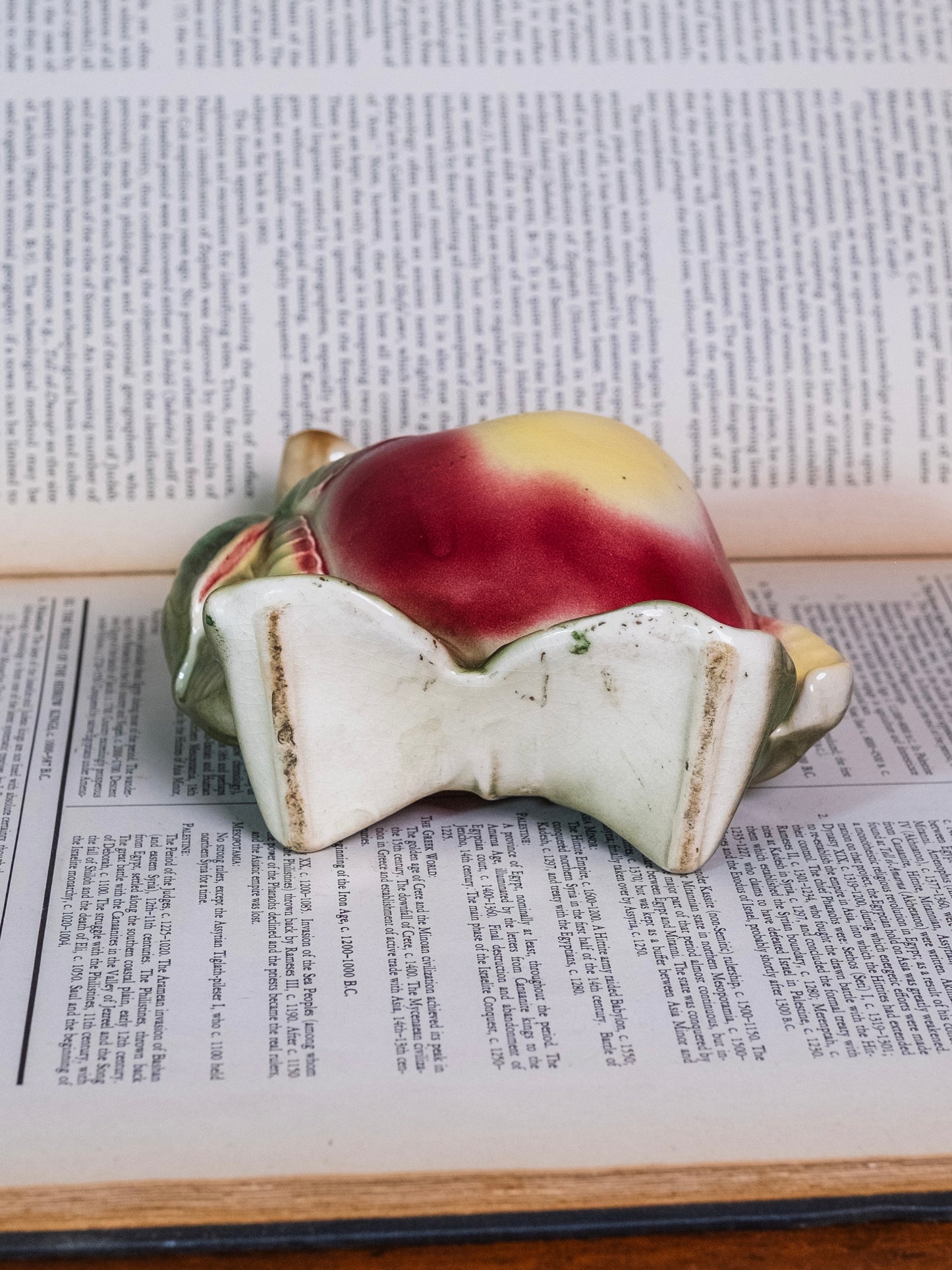 Vintage 1930s/40s Royal Copley Ceramic Apple Wall Pocket