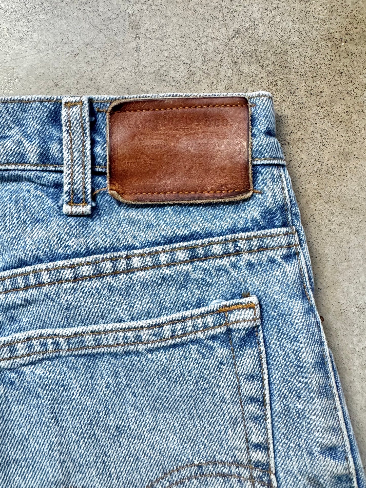 Vintage 1980s Levi’s Two-Horse Leather Tab Light Wash Jeans | 38x30
