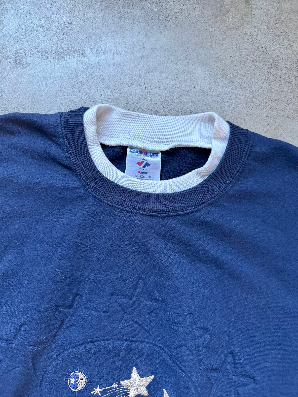 Vintage 1990s Navy Blue “Moon & Stars” Celestial Embroidered Crewneck Sweatshirt | 2XL