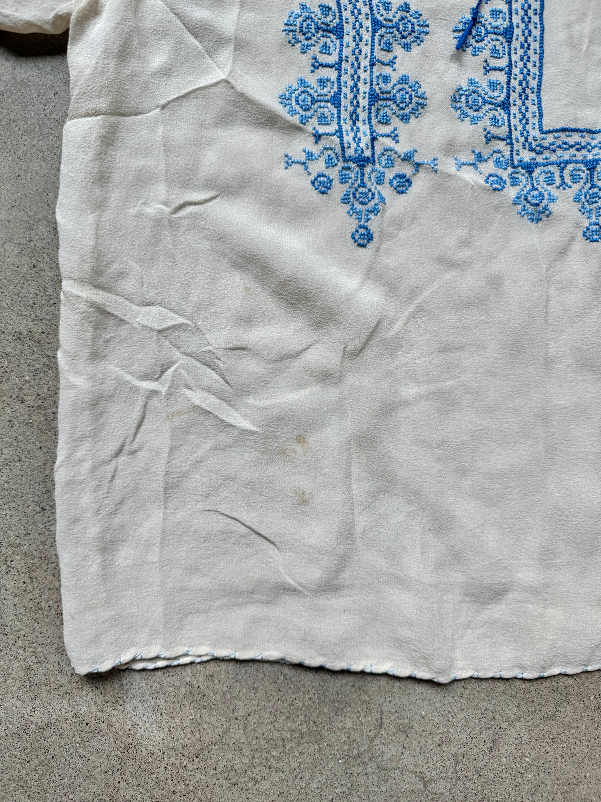 Vintage Hungarian Folk Embroidered Short Sleeve Peasant Blouse | Medium