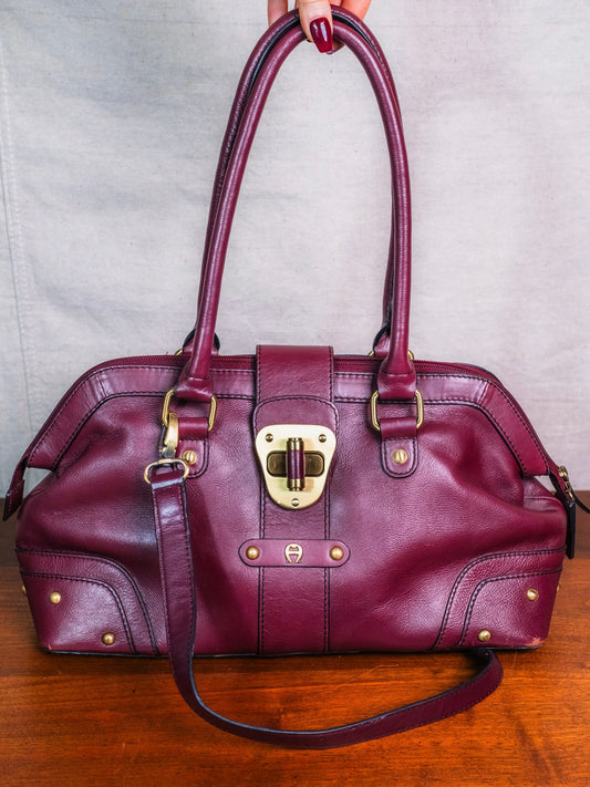 Vintage 1990s Etienne Aigner Burgundy Leather Hyde Park Collection Bag