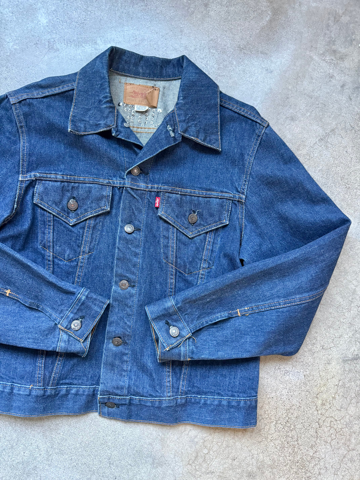 Vintage 1970s Levi’s Type III Rhinestone Dark Wash Denim Jacket | 42