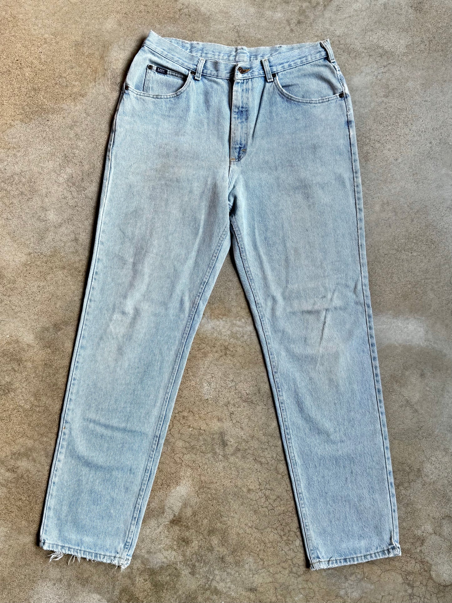 Vintage 1980s Lee Distressed Light Wash Straight-Leg Jeans | 36x34