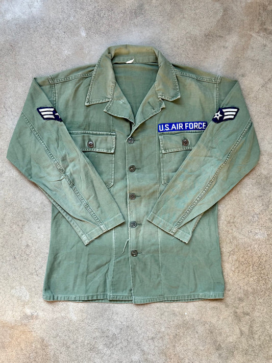 Vintage U.S. Air Force OG-107 Type 1 Sateen Cotton Fatigue Shirt | Medium