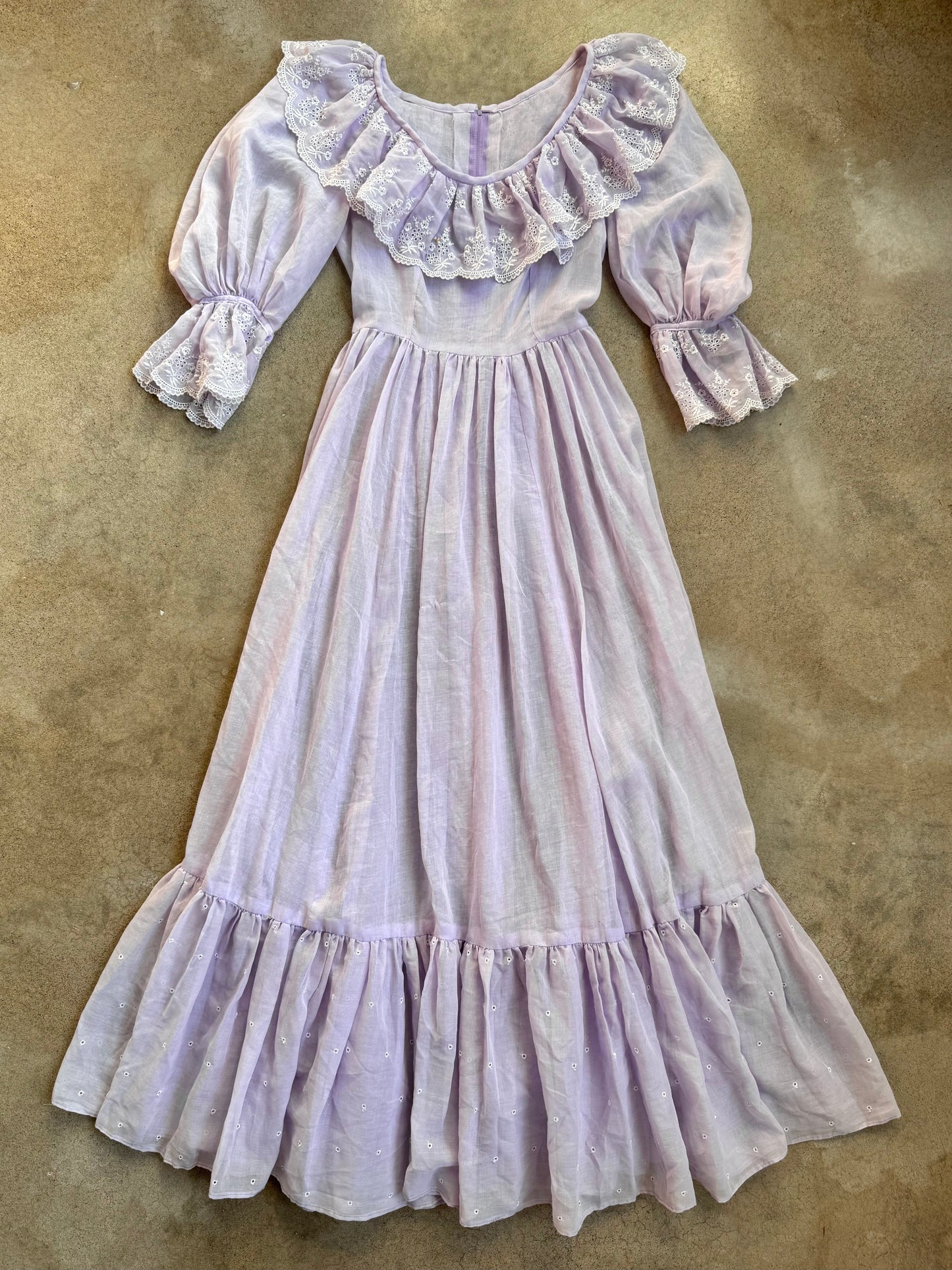 Vintage 1970s Purple Floral Eyelet Frilled Fairy Princess Maxi Dress | XS/S