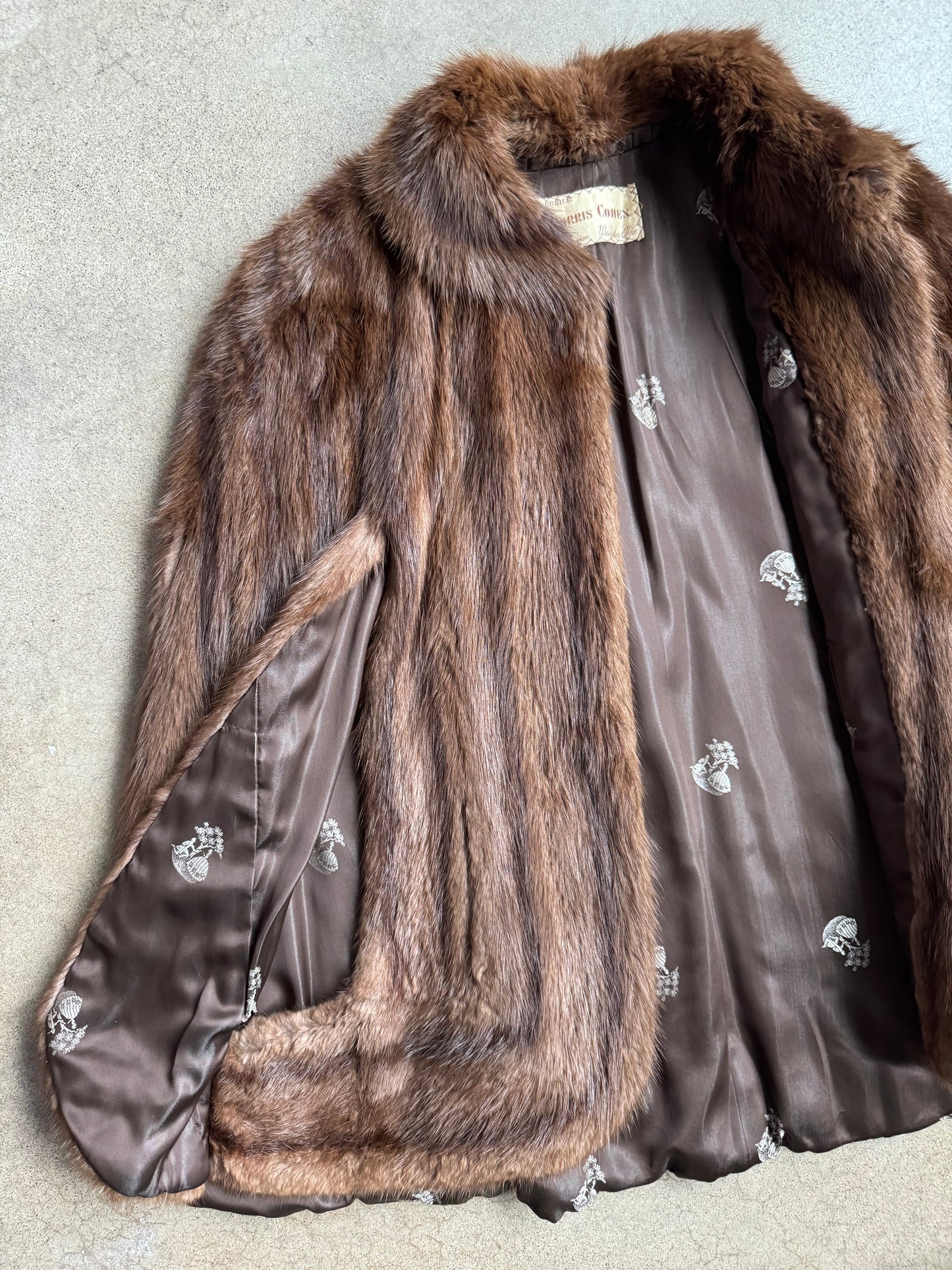 Vintage 1940s Morris Cohen Brown Mink Fur Cape