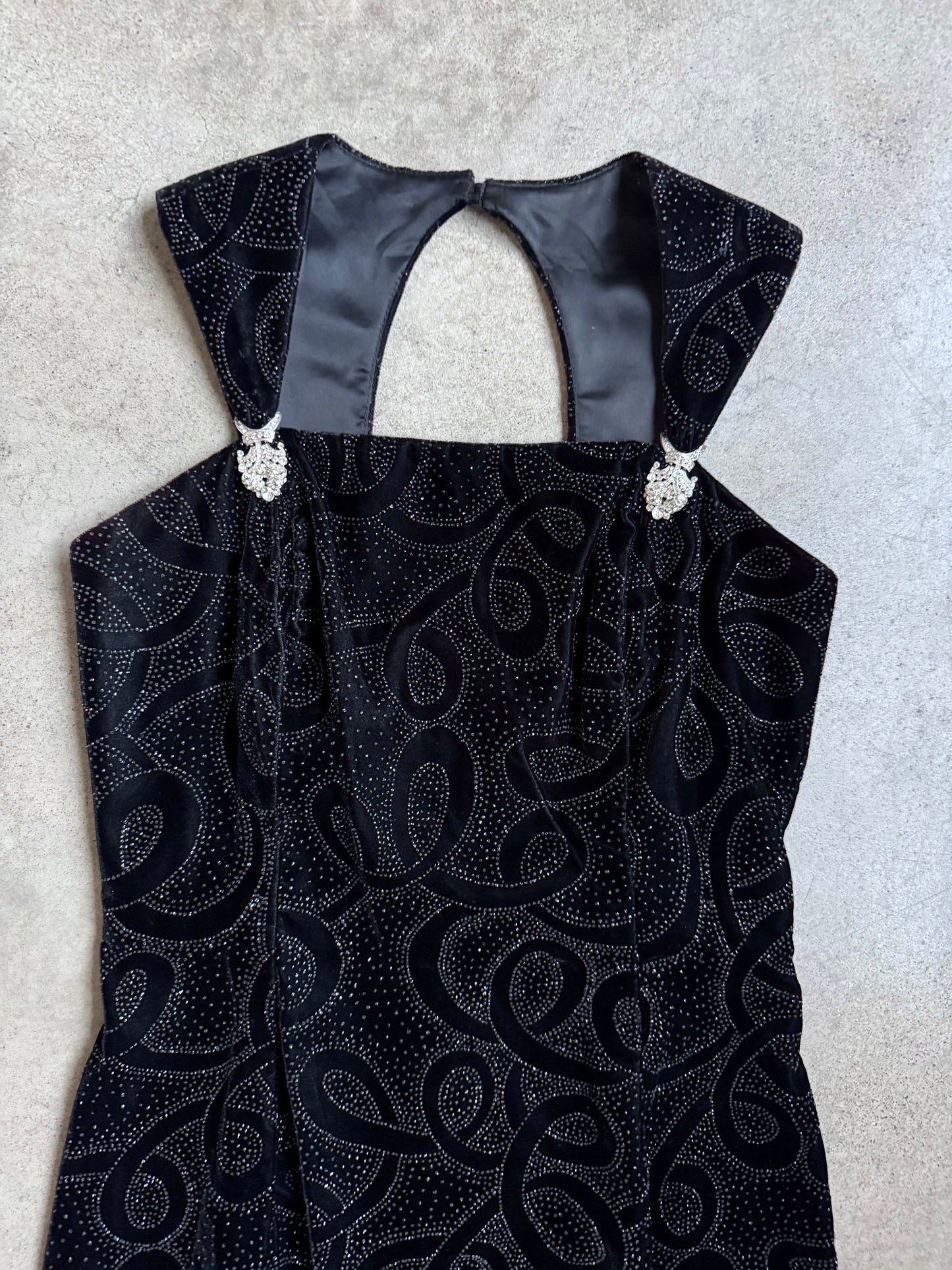 Vintage 1990s Scott McClintock Black Sparkly Velvet Formal Dress | 10