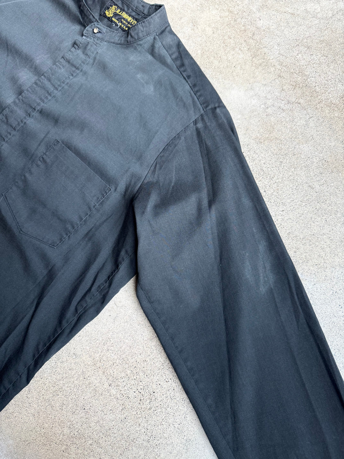 Vintage R.J. Toomey Co. Black Band Collar Clerical Shirt | Large