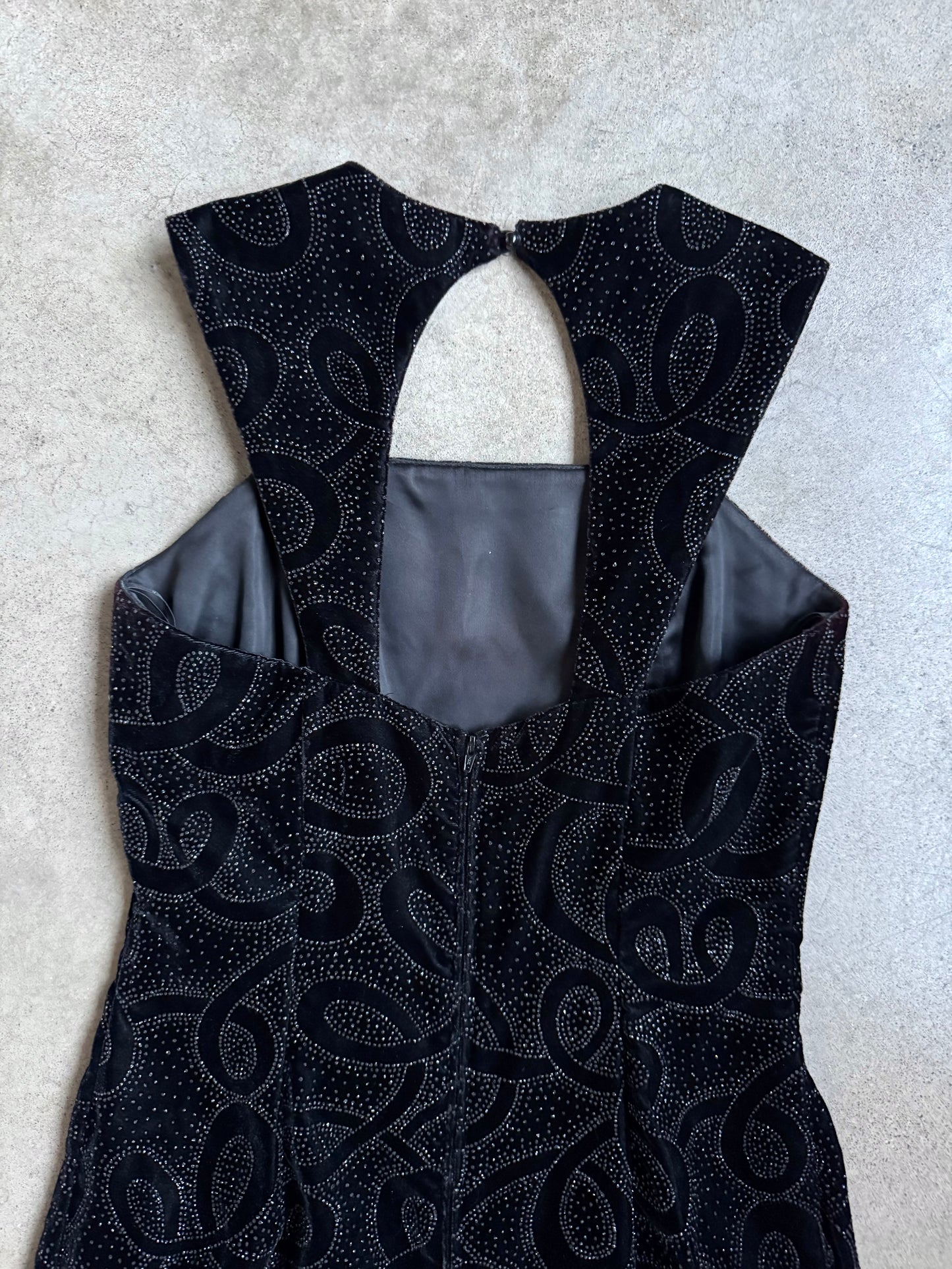 Vintage 1990s Scott McClintock Black Sparkly Velvet Formal Dress | 10