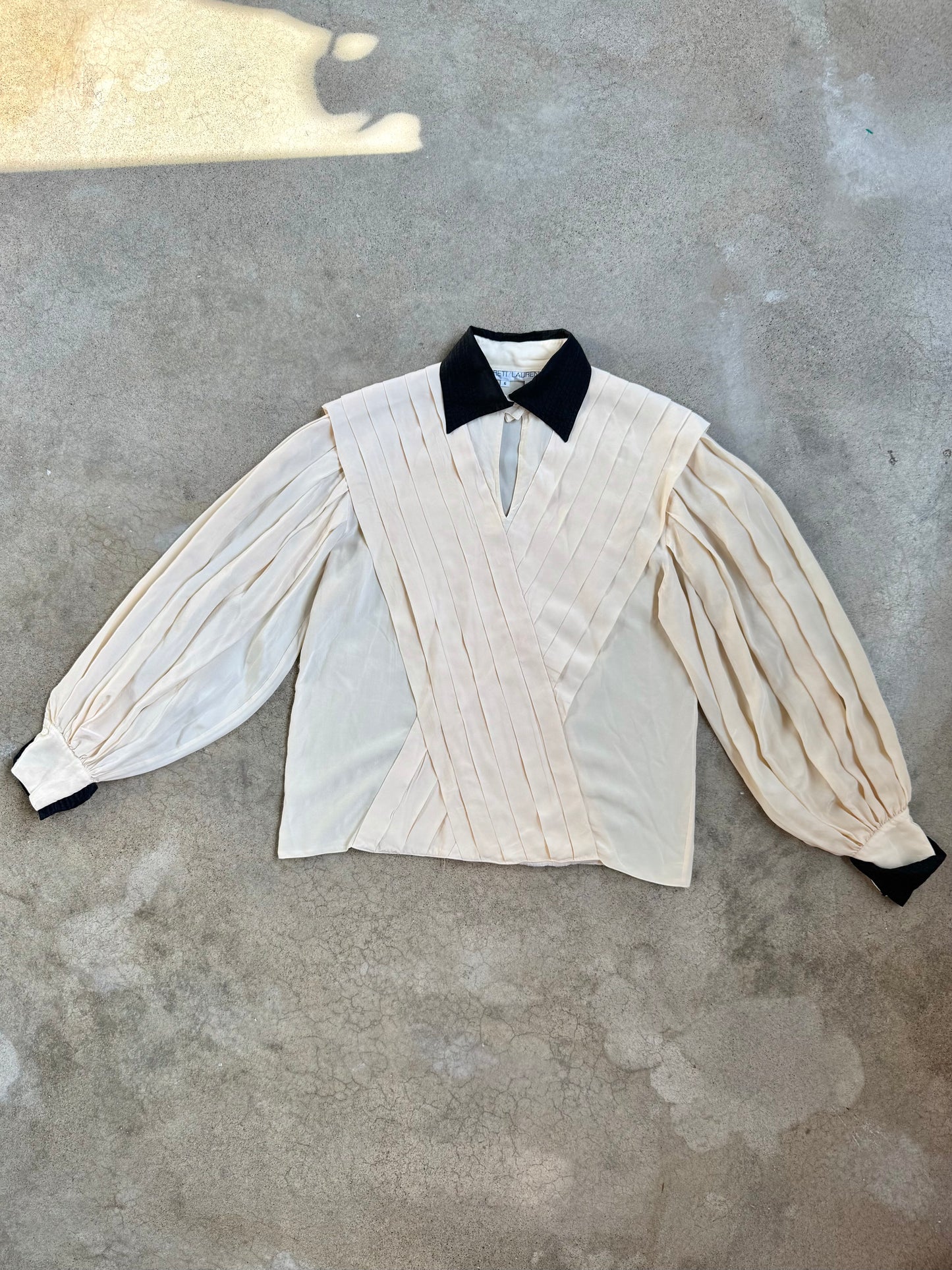 Vintage 1980s Brett Lauren 100% Silk Cream & Black Pleated Blouse | Small