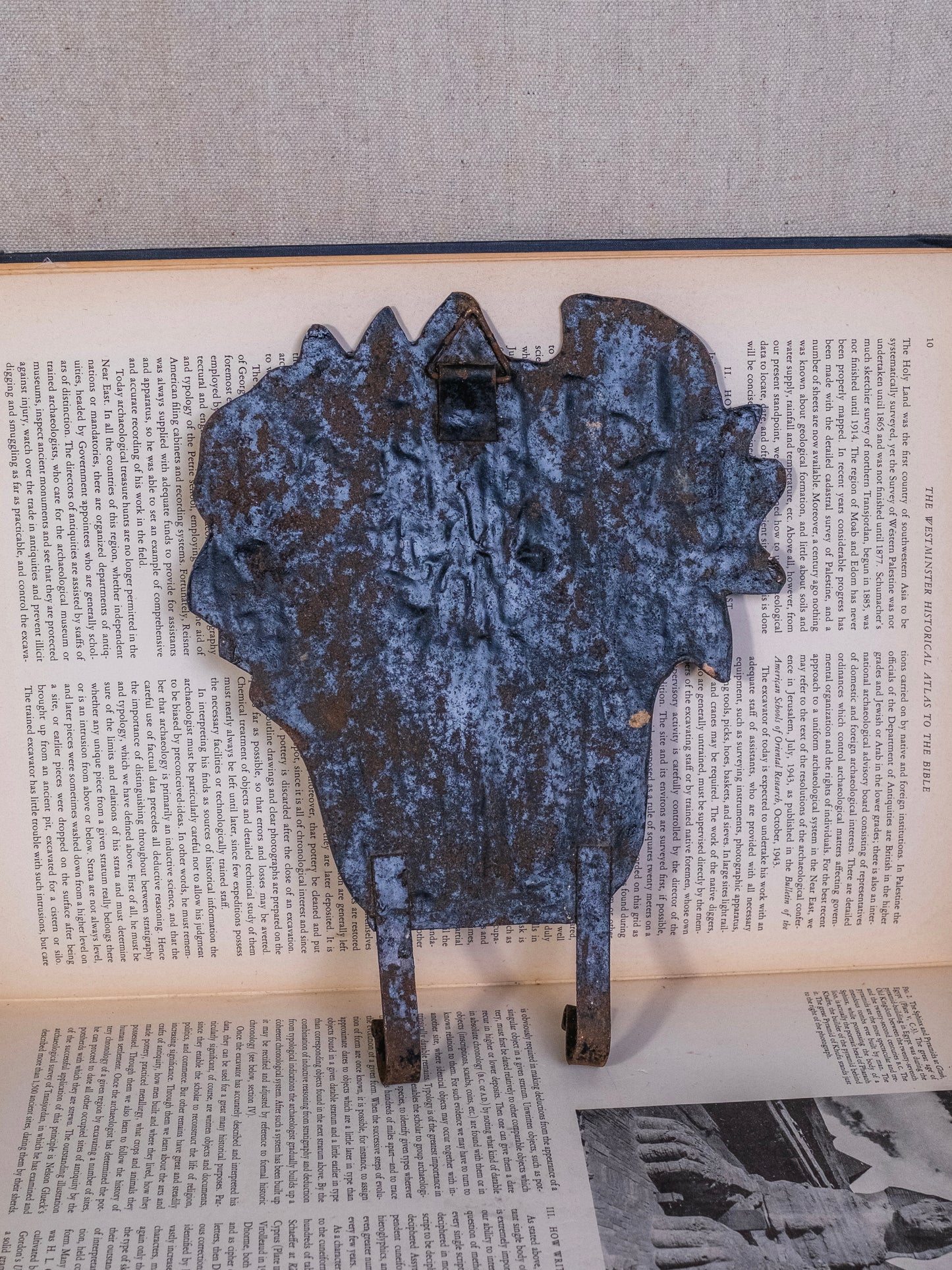 Vintage Metal Tole-Style Daffodil Cut-Out Wall Hanging