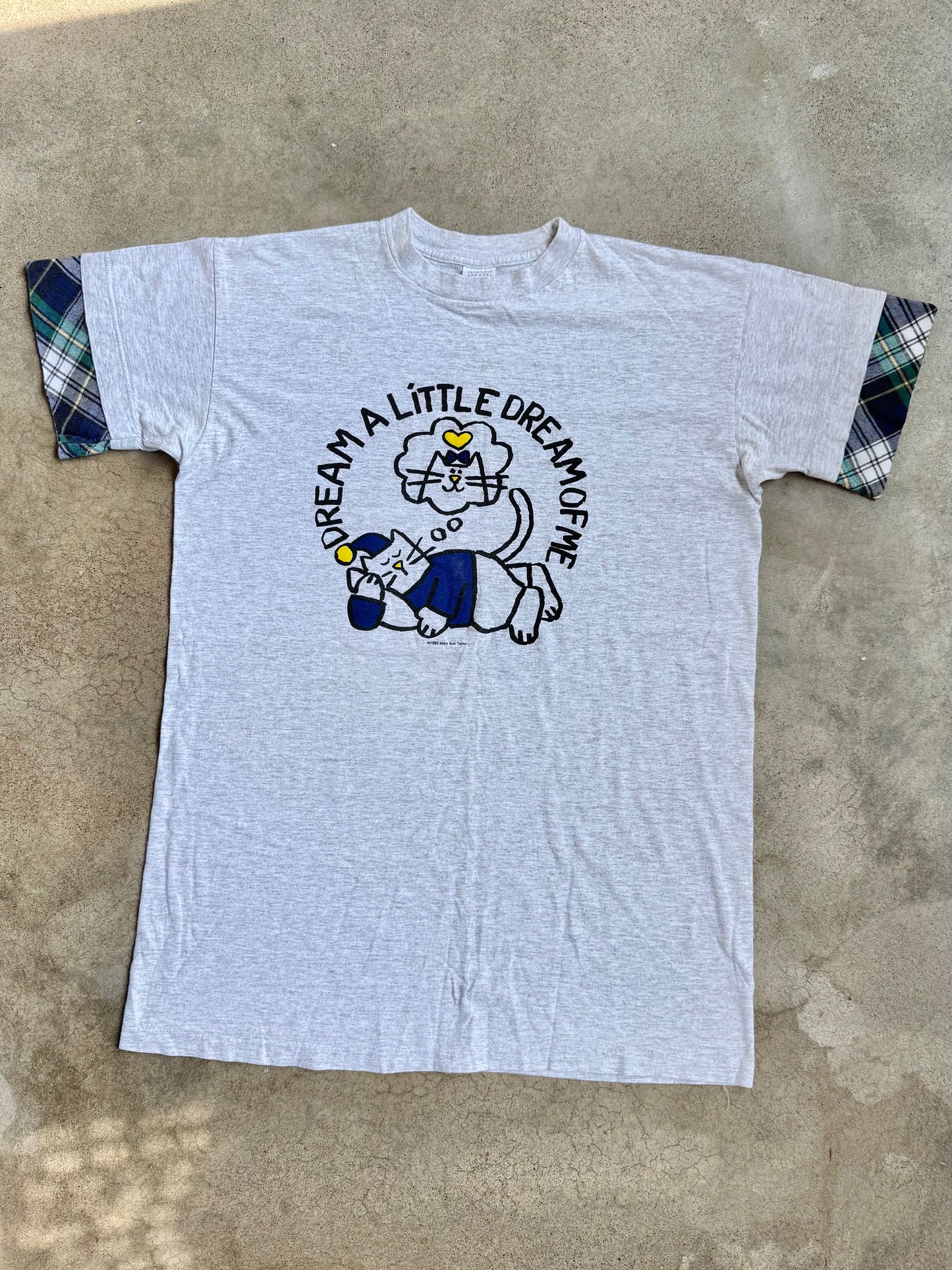 Vintage 1992 Mary Sue Taylor "Dream A Little Dream..." Cat Sleep Tee | One Size