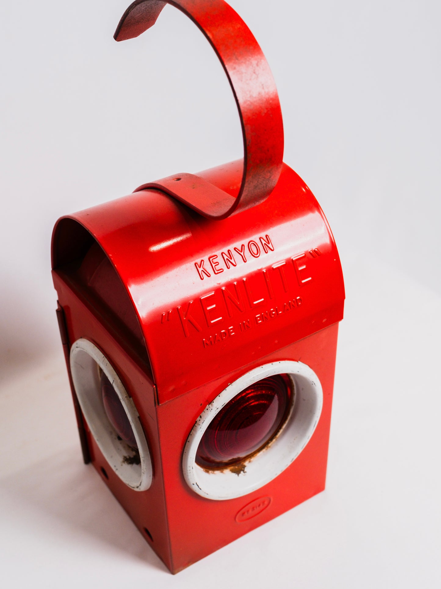 Vintage 1940s Kenyon "Kenlite" Red Railroad Lantern