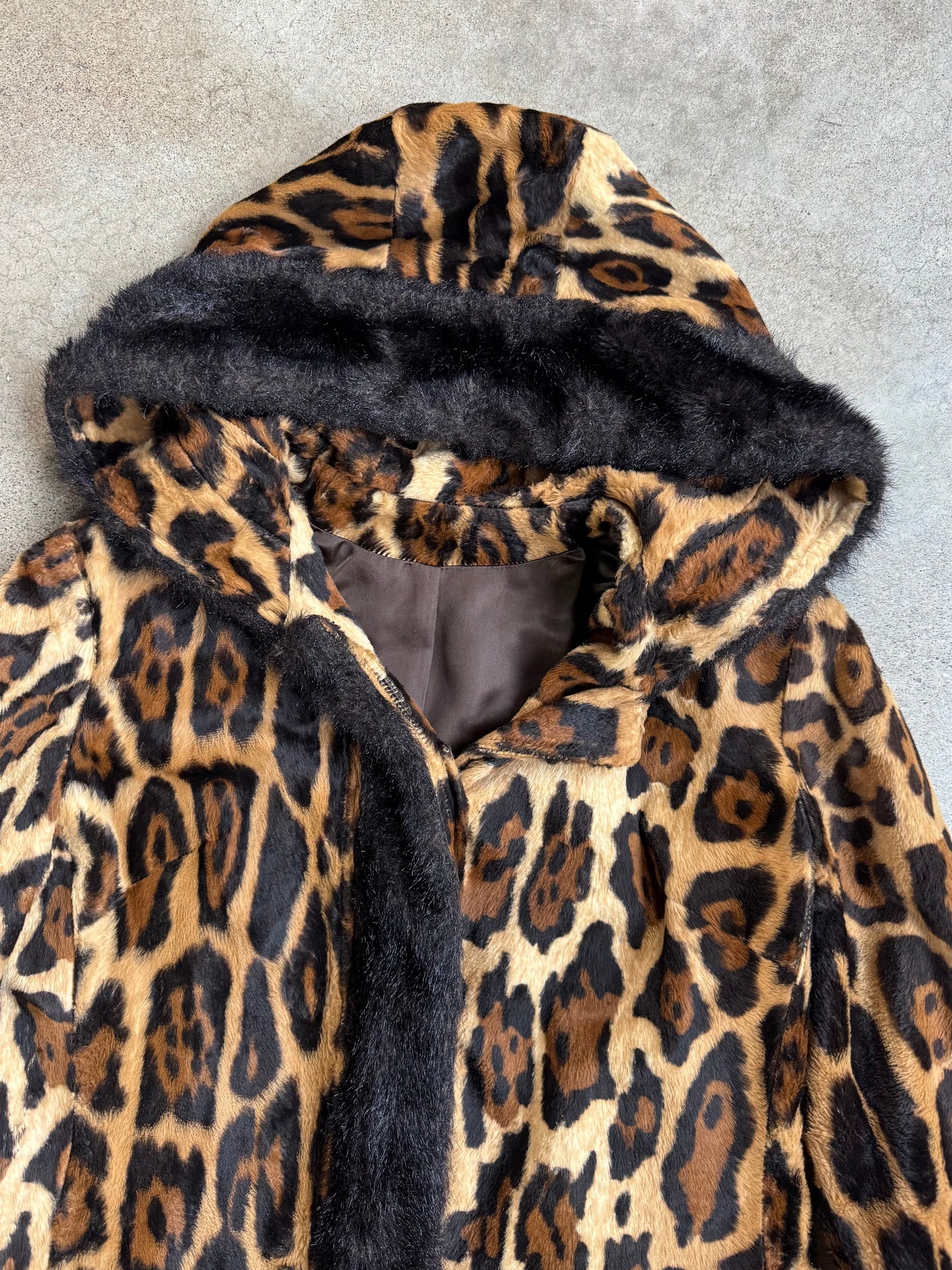 Vintage 1960s Mary Lane Faux Fur Cheetah Print Black Trim Hooded Jacket | Small