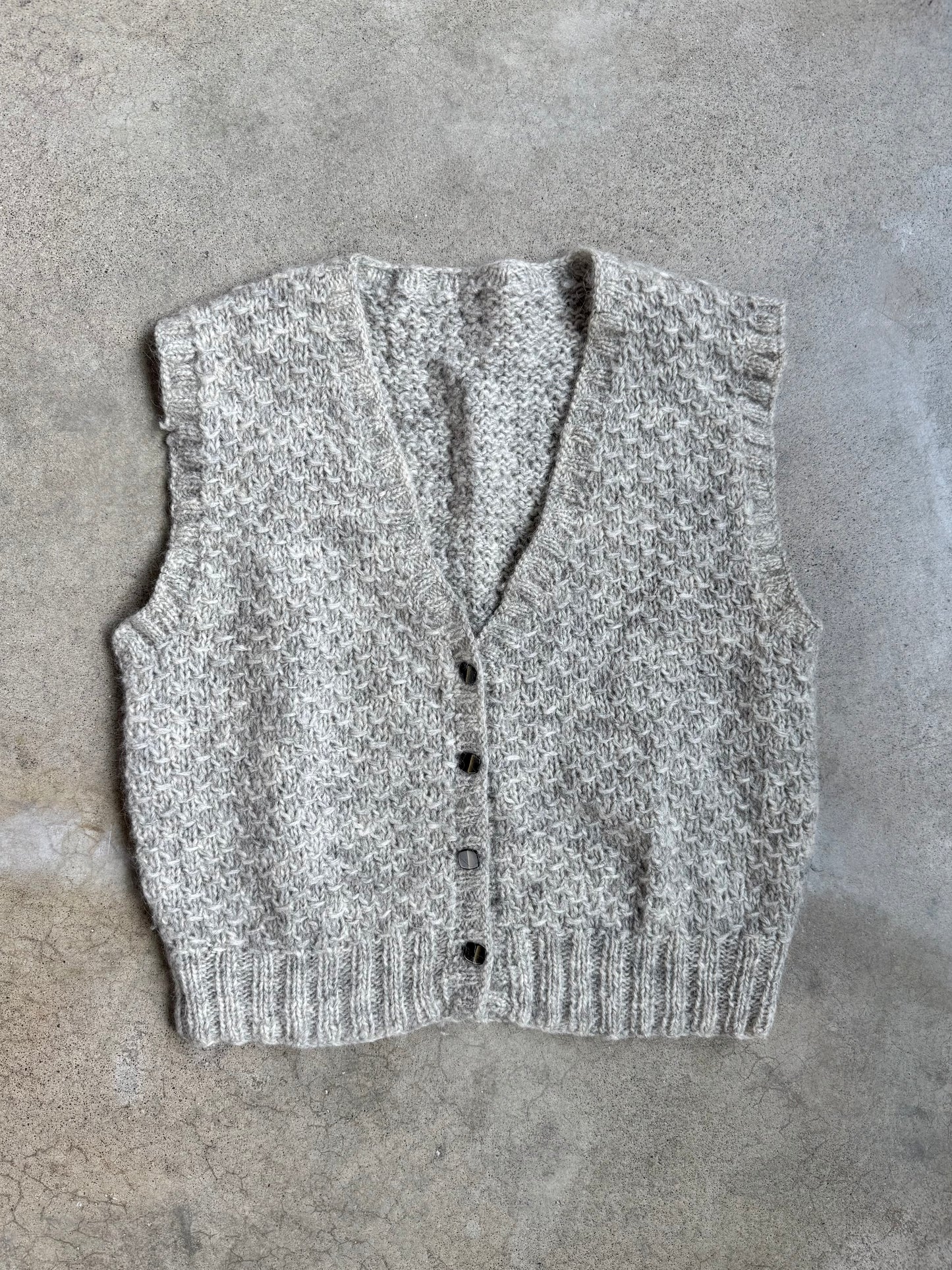 Vintage 1960s Handmade Grey Wool Knit Sweater Vest | Medium