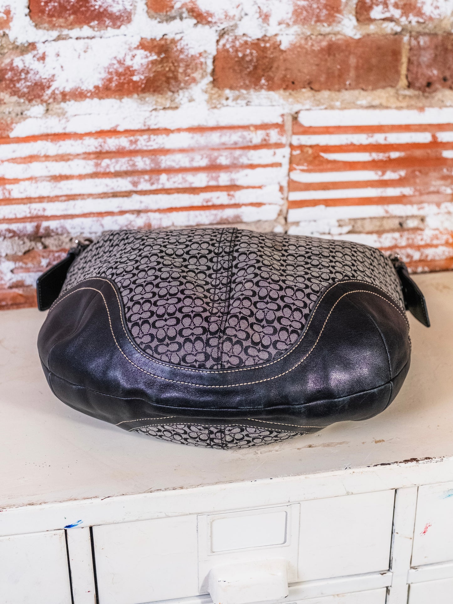 Vintage Coach Black Soho Signature Hobo Shoulder Bag | Style No. 1461