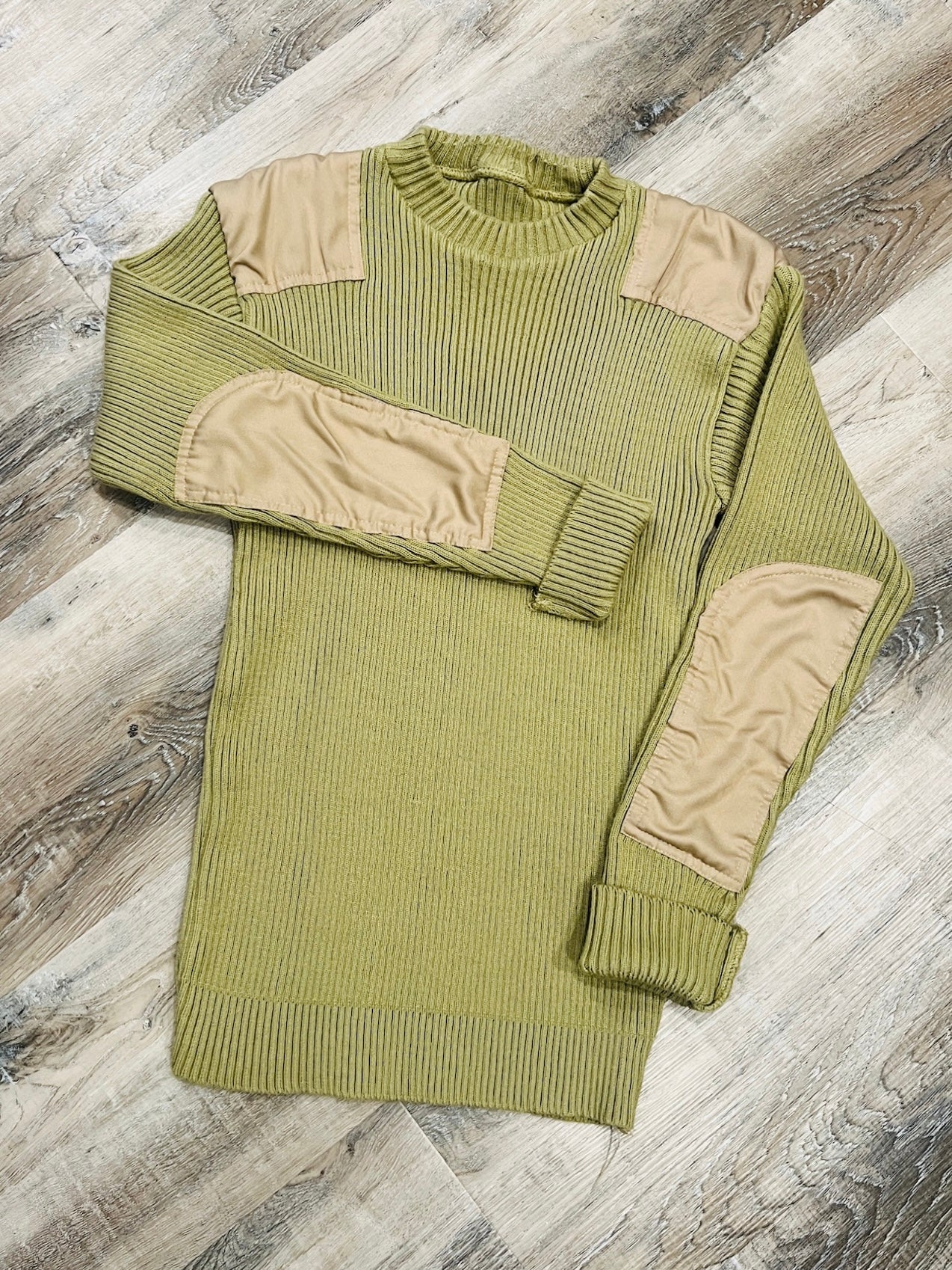 Vintage 1980s Military Khaki Green Patched Sweater | M/L