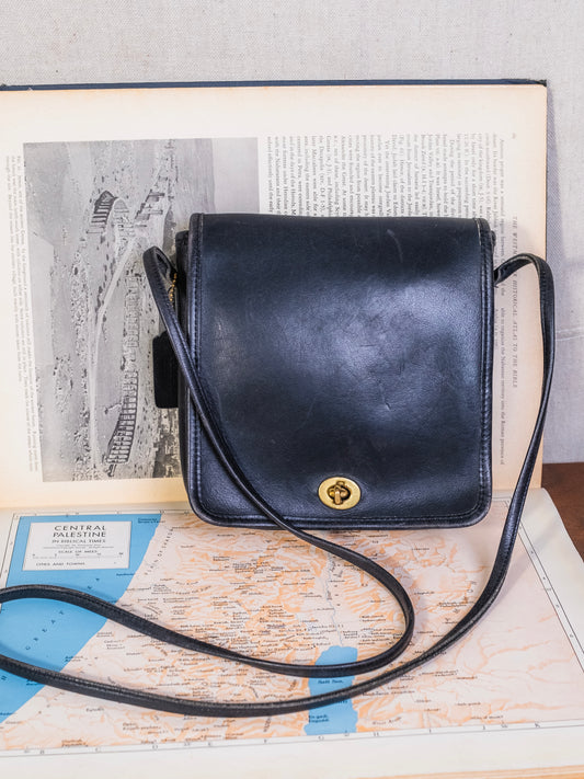 Vintage 1990s Coach Compact Pouch Black Leather Crossbody Bag | Style No. 9620