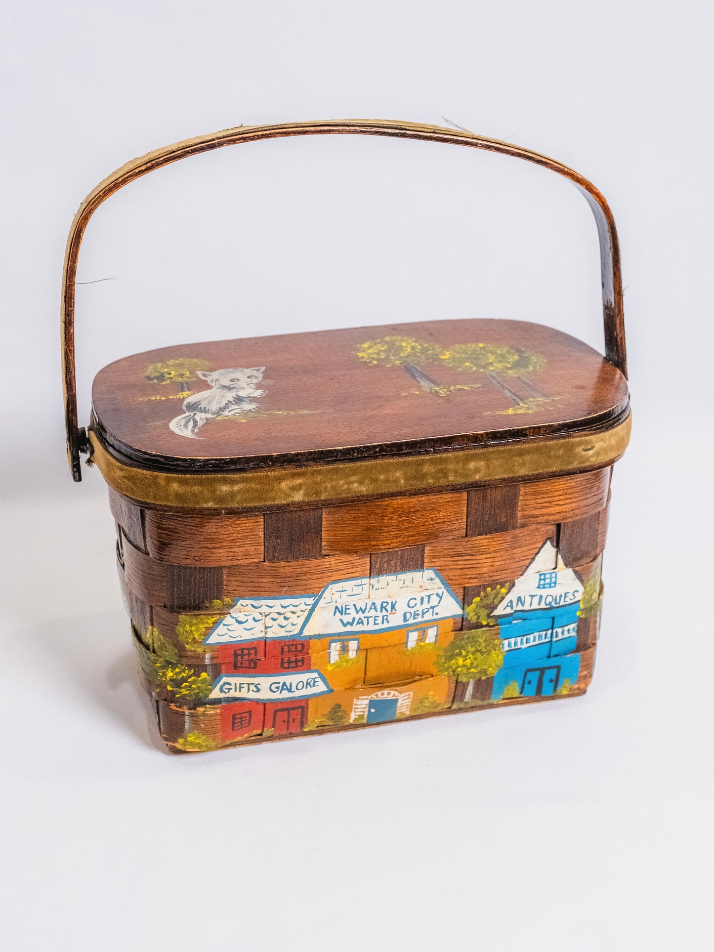 Vintage 1960s Woven Wood Hand-Painted "Newark City" Basket Purse