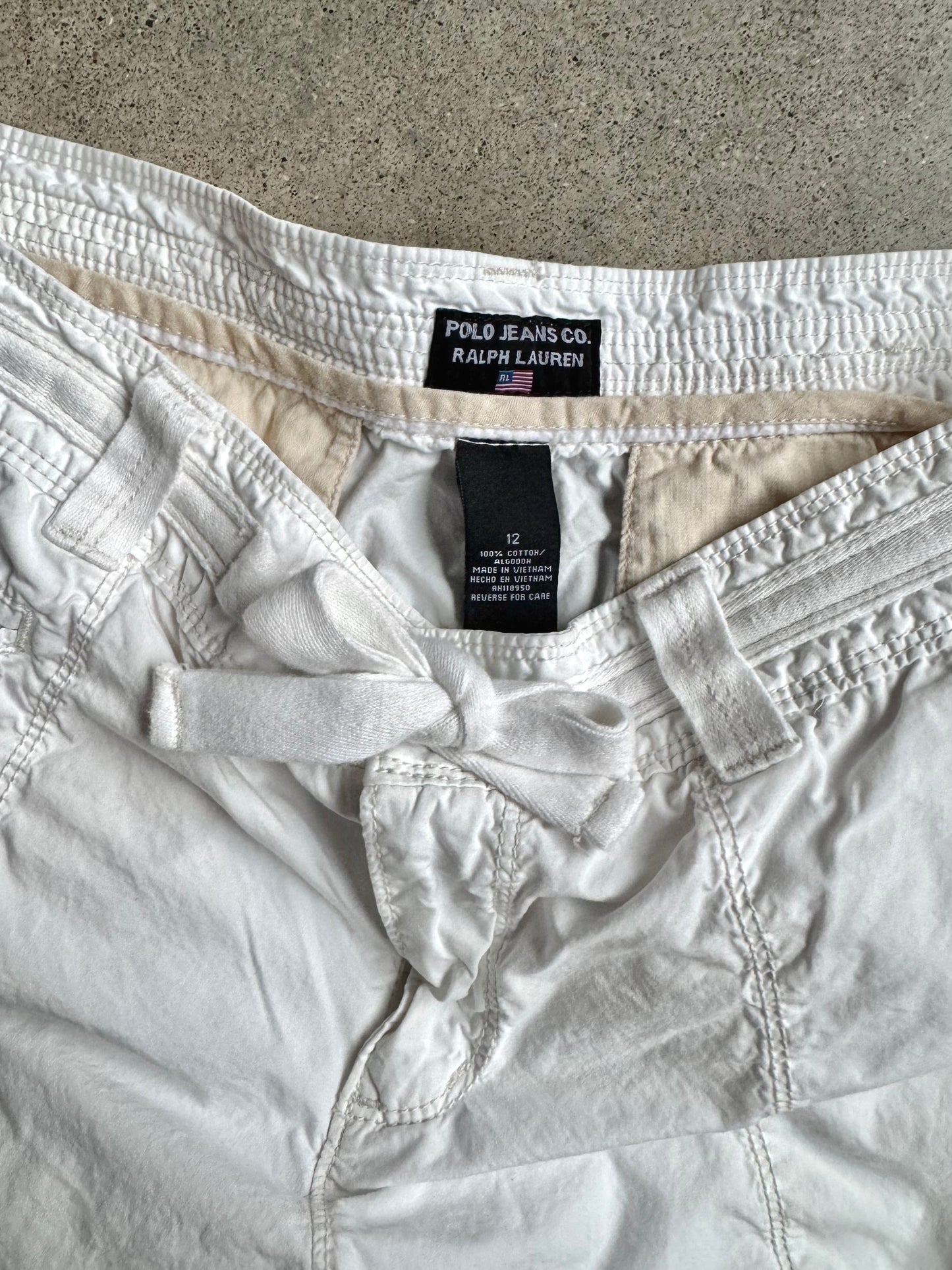 2000s Polo Jeans Co. White Cotton Cargo Capris | M/L