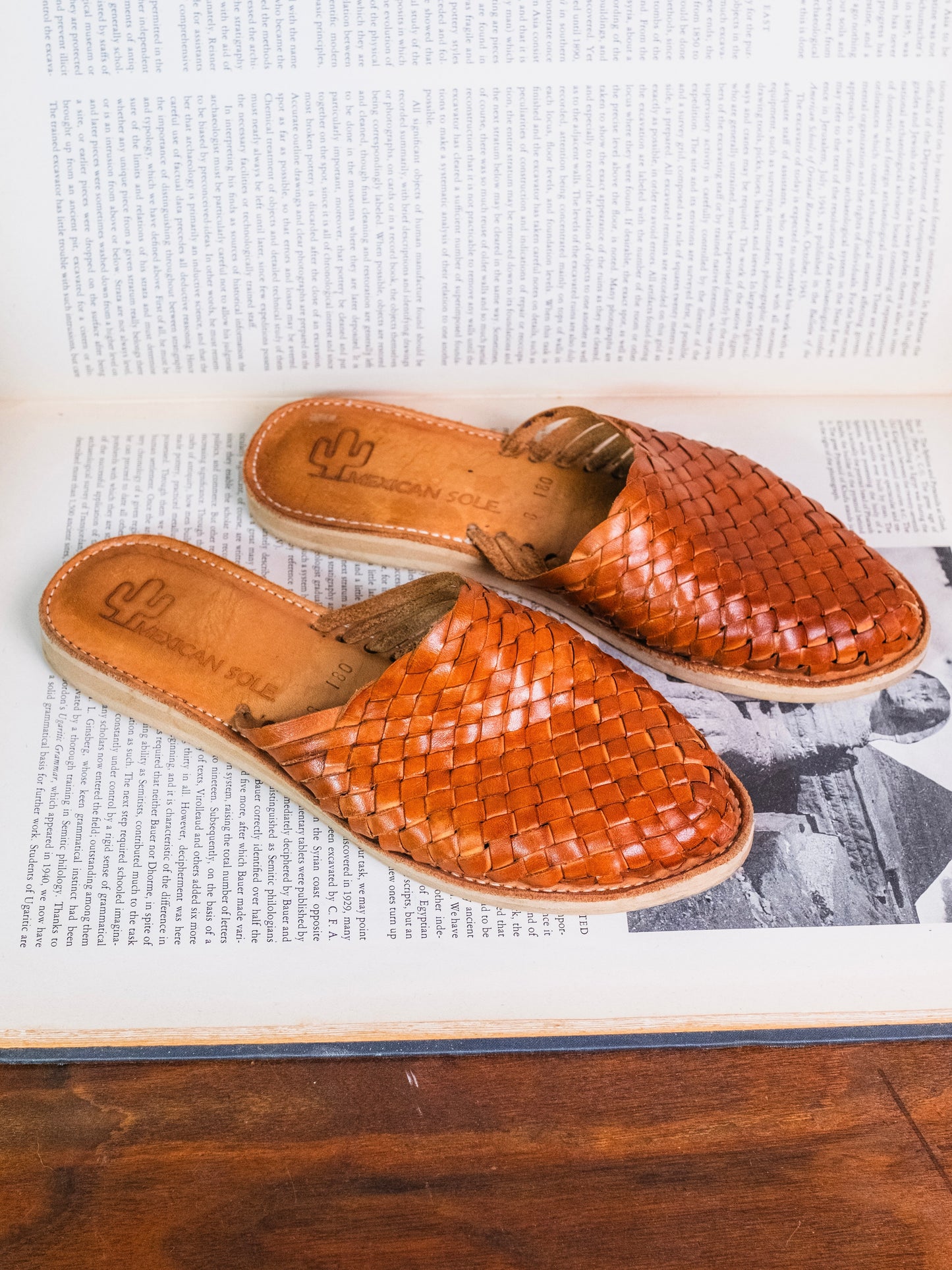 Vintage 1980s Mexican Sole Leather Woven Huarache Sandals | Women’s 8