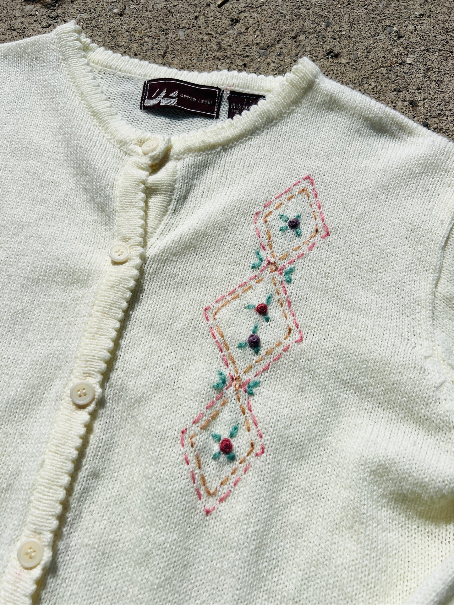 Vintage 1980s Cream Floral Embroidered Cardigan | M/L