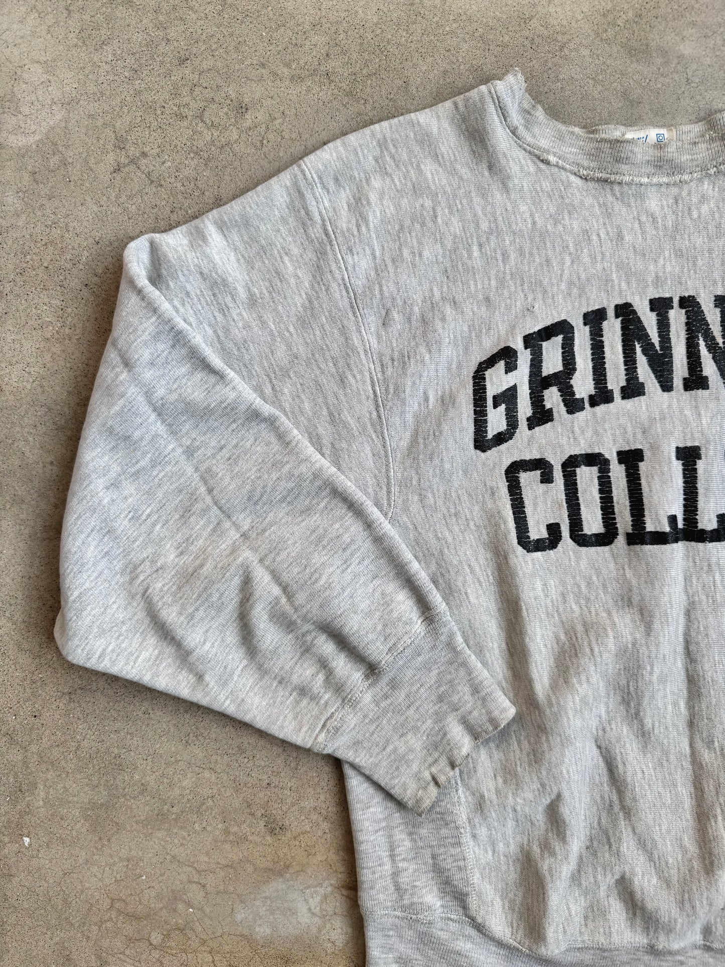 Vintage 1970s Champion Reverse Weave Grinnell College Distressed Sweatshirt | Medium