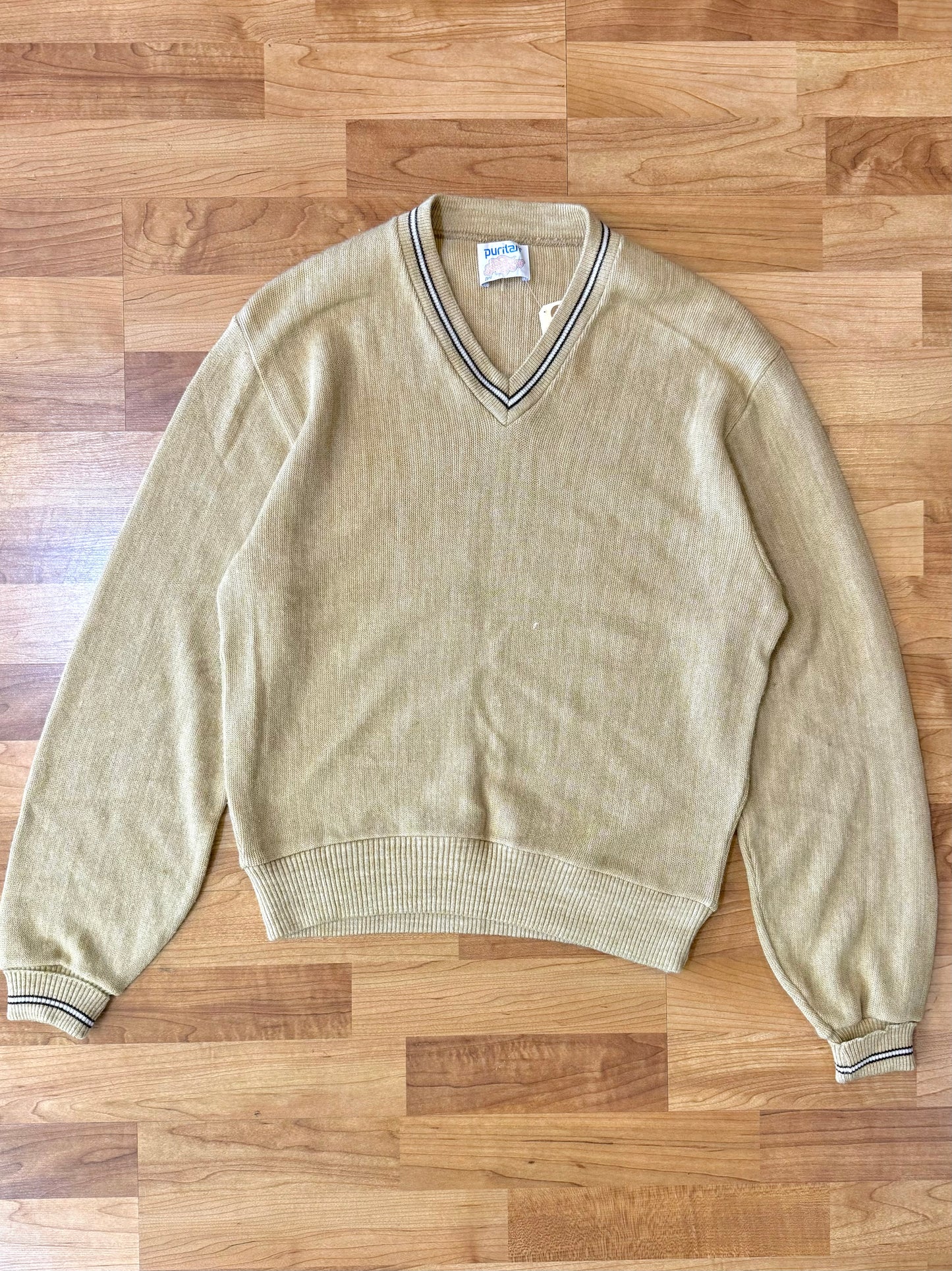 Vintage Puritan Tan V-Neck Acrylic Knit Sweater | Medium