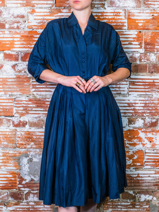 Vintage 1940s/50s Navy Blue Shirtwaist Pleated Dress | Small