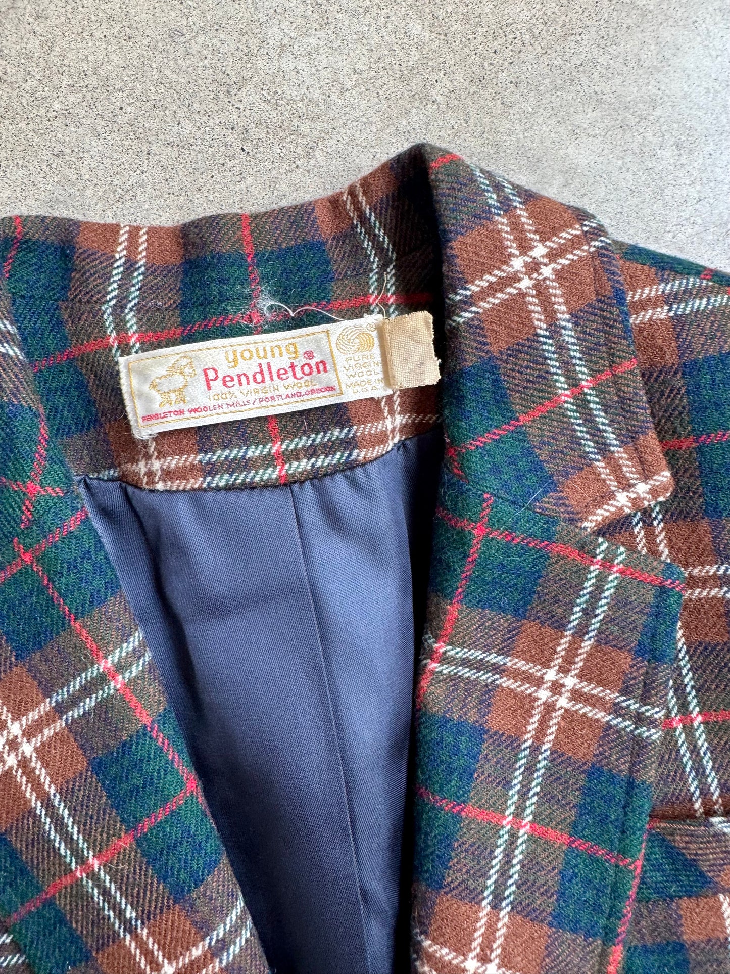 Vintage 1970s Young Pendleton Plaid Wool Blazer | XS