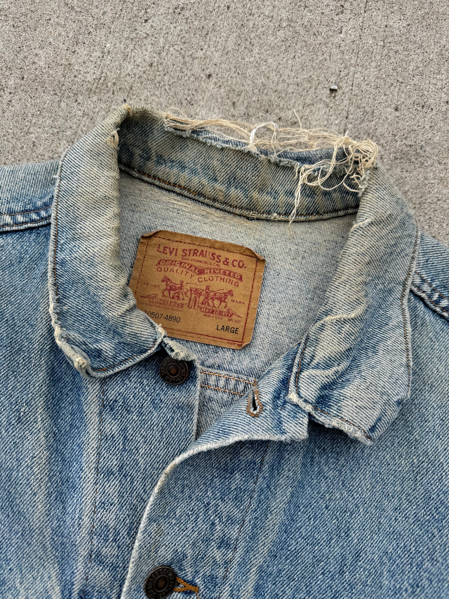 Vintage 1980s Levi’s Worn Denim Trucker Jacket | Large