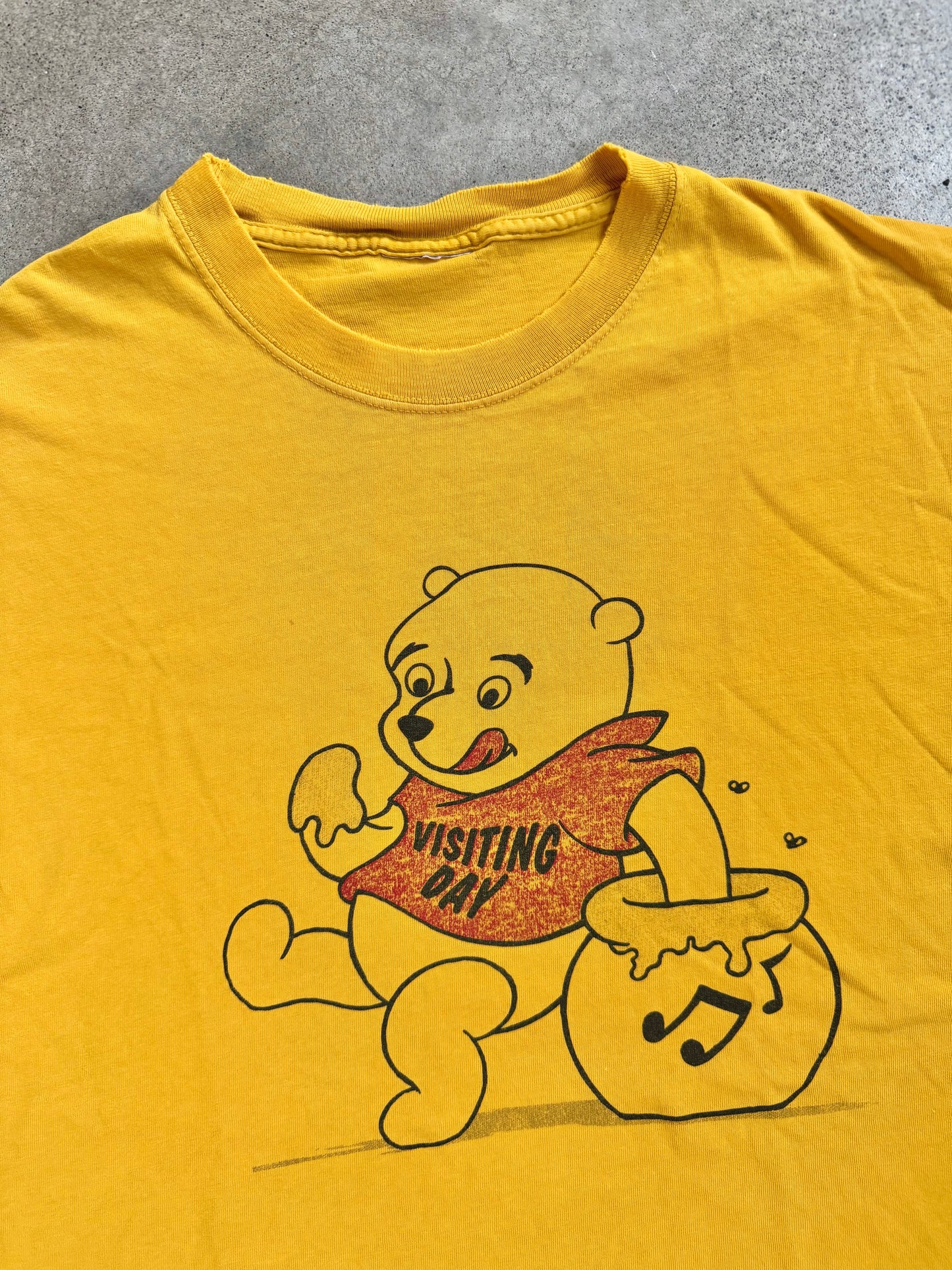 Vintage 1990s Distressed "Visiting Day" Winnie the Pooh Graphic Tee | XL